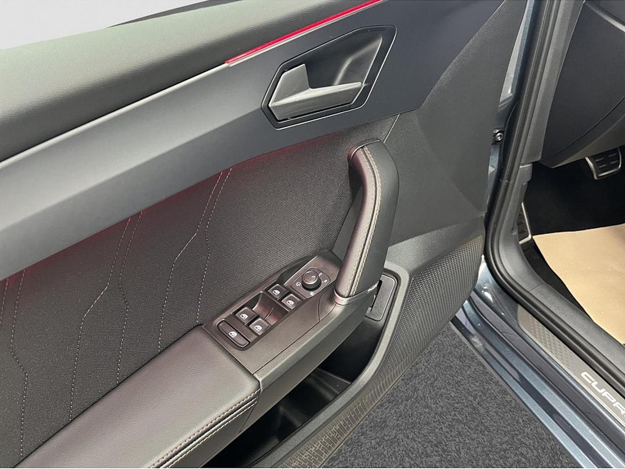 Cupra Leon (2026) - Foto 25