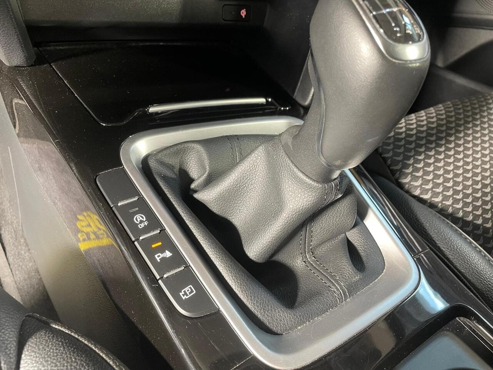 Kia Ceed 1.0 T-GDI PULSE 120 CV CARPLAY (2023) - Photo 5