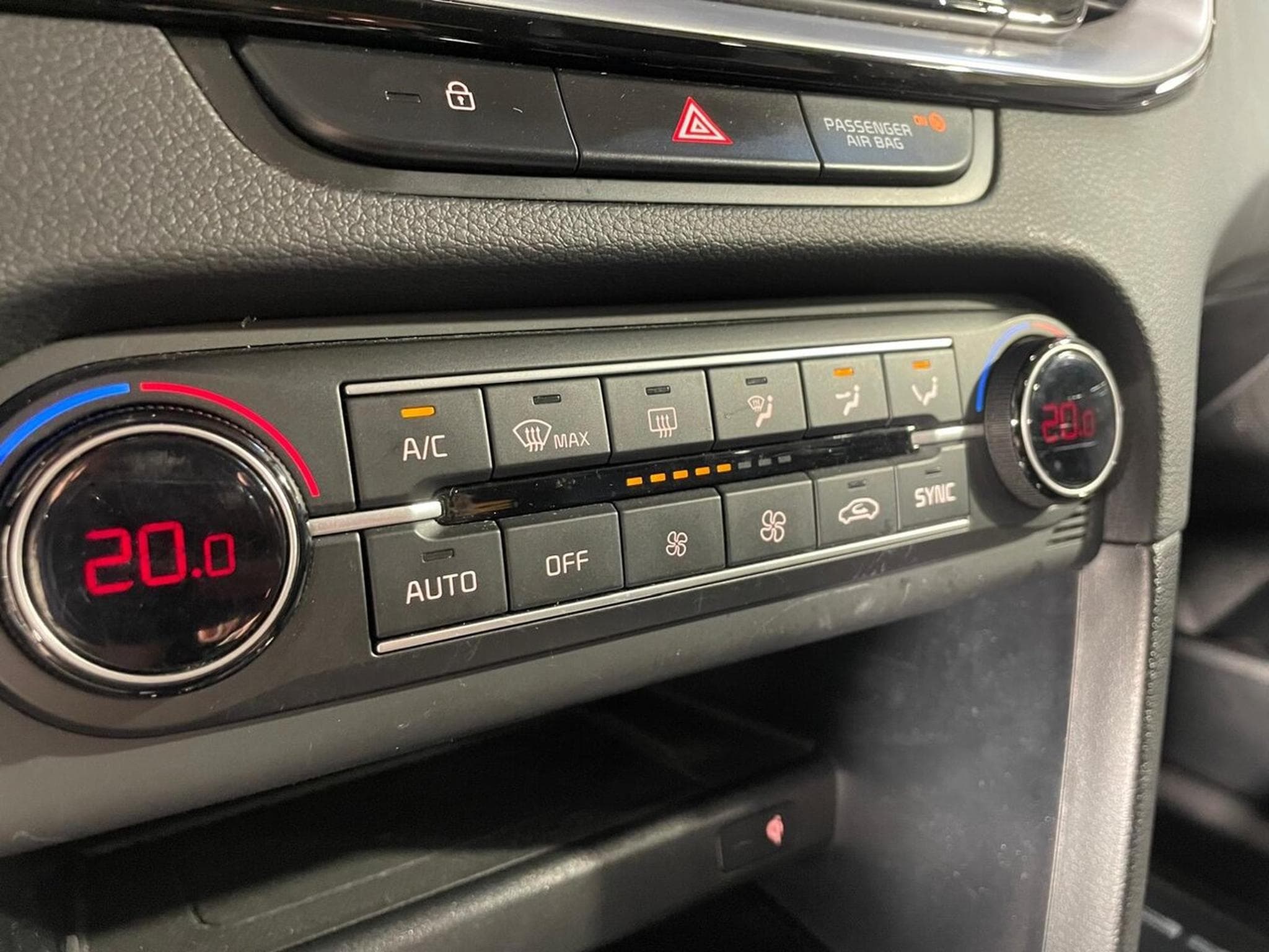 Kia Ceed 1.0 T-GDI PULSE 120 CV CARPLAY (2023) - Photo 6