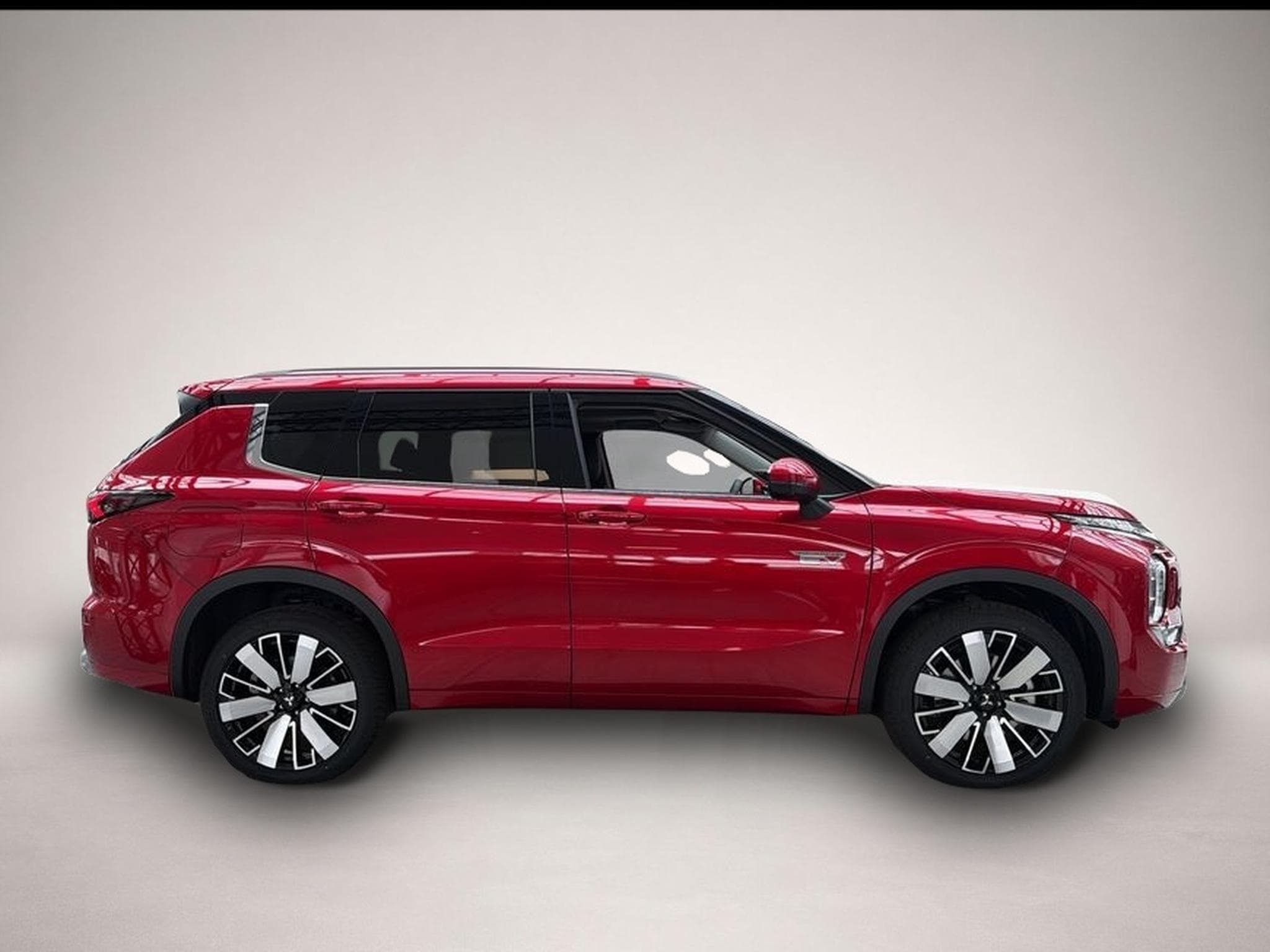 Mitsubishi Outlander (2026) - Photo 4