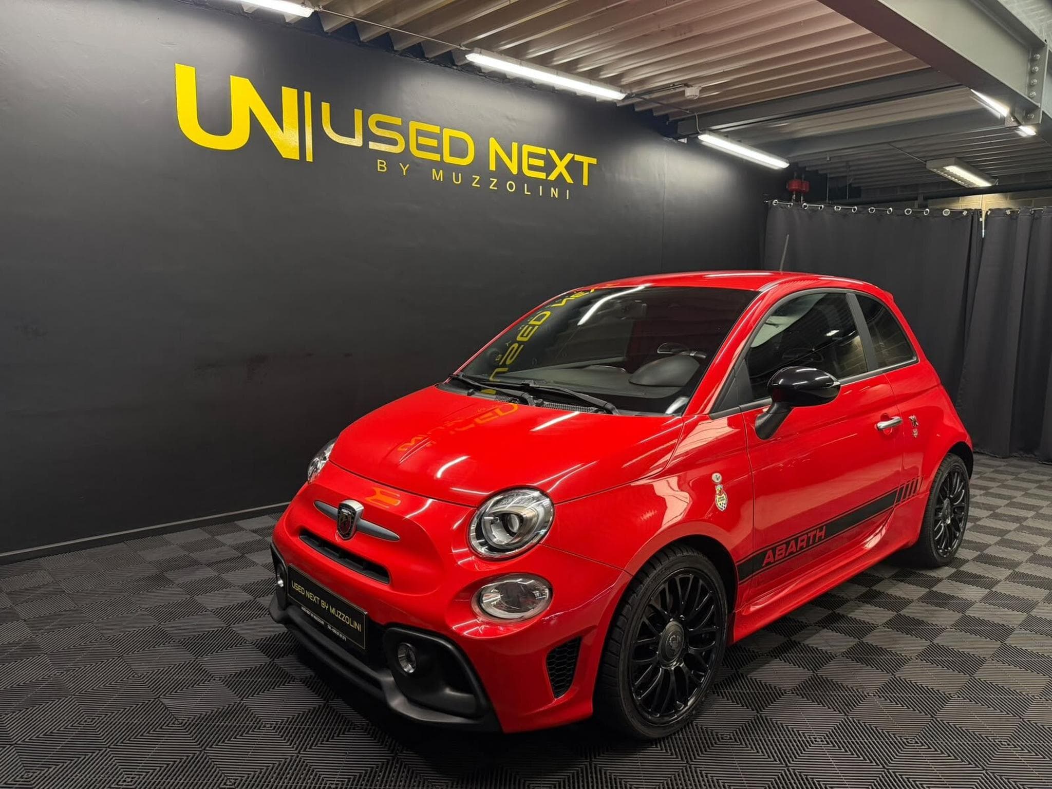 Abarth 595 abarth 595 1.4 Essence Manuelle (2017) - Photo 1