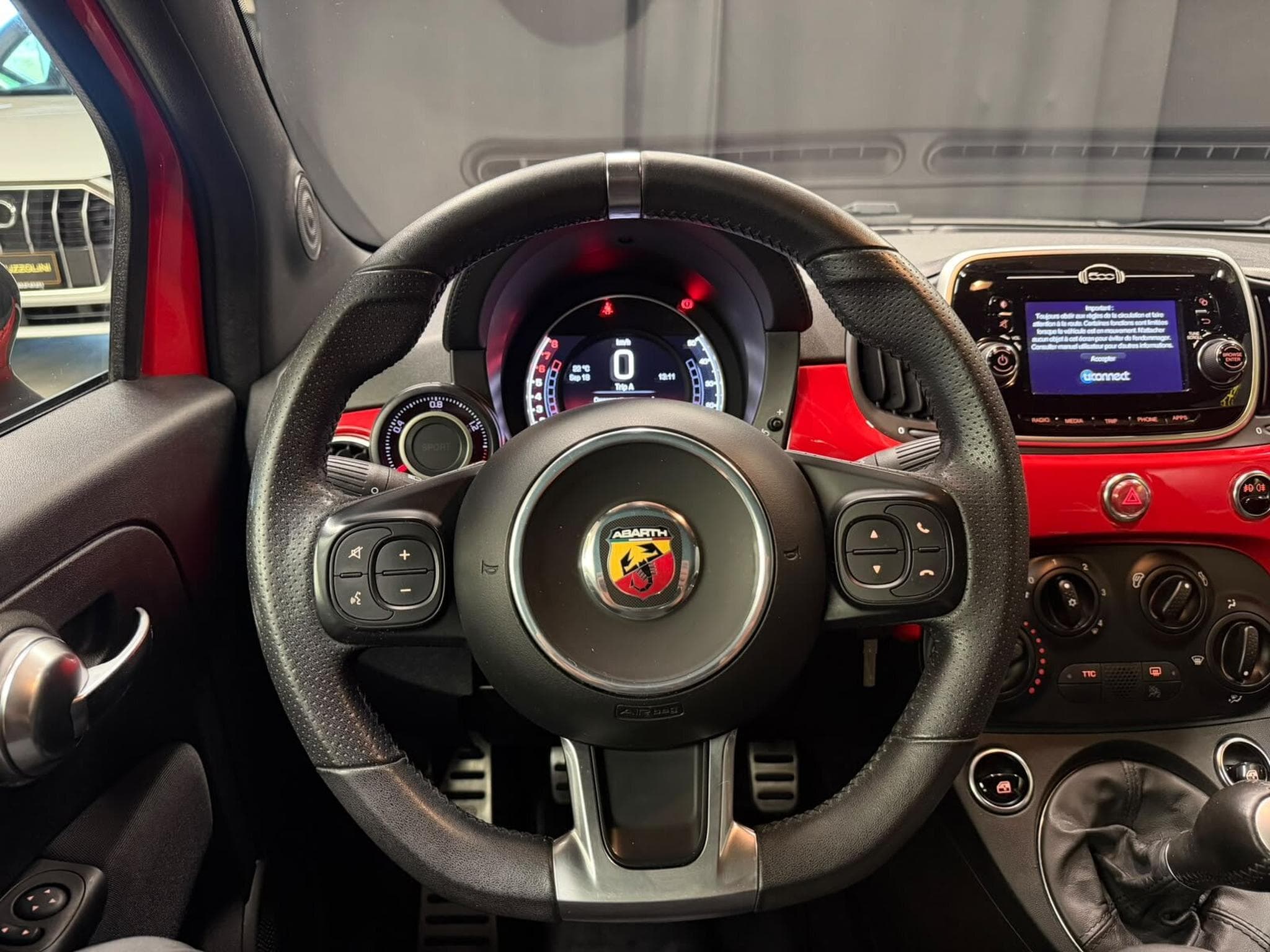 Abarth 595 abarth 595 1.4 Essence Manuelle (2017) - Photo 7