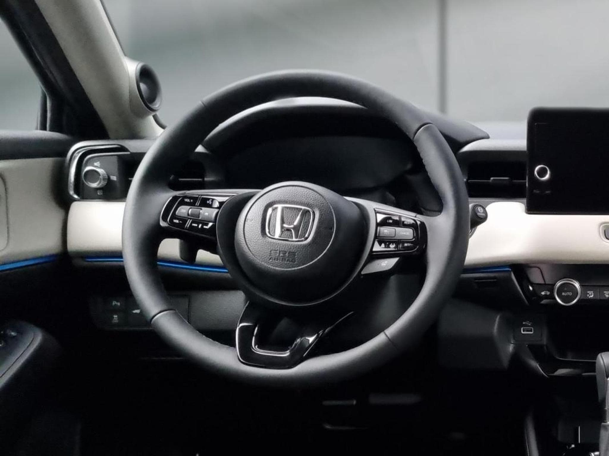 Honda HR-V 1.5 i-MMD 131ch e:HEV Advance (2026) - Photo 24