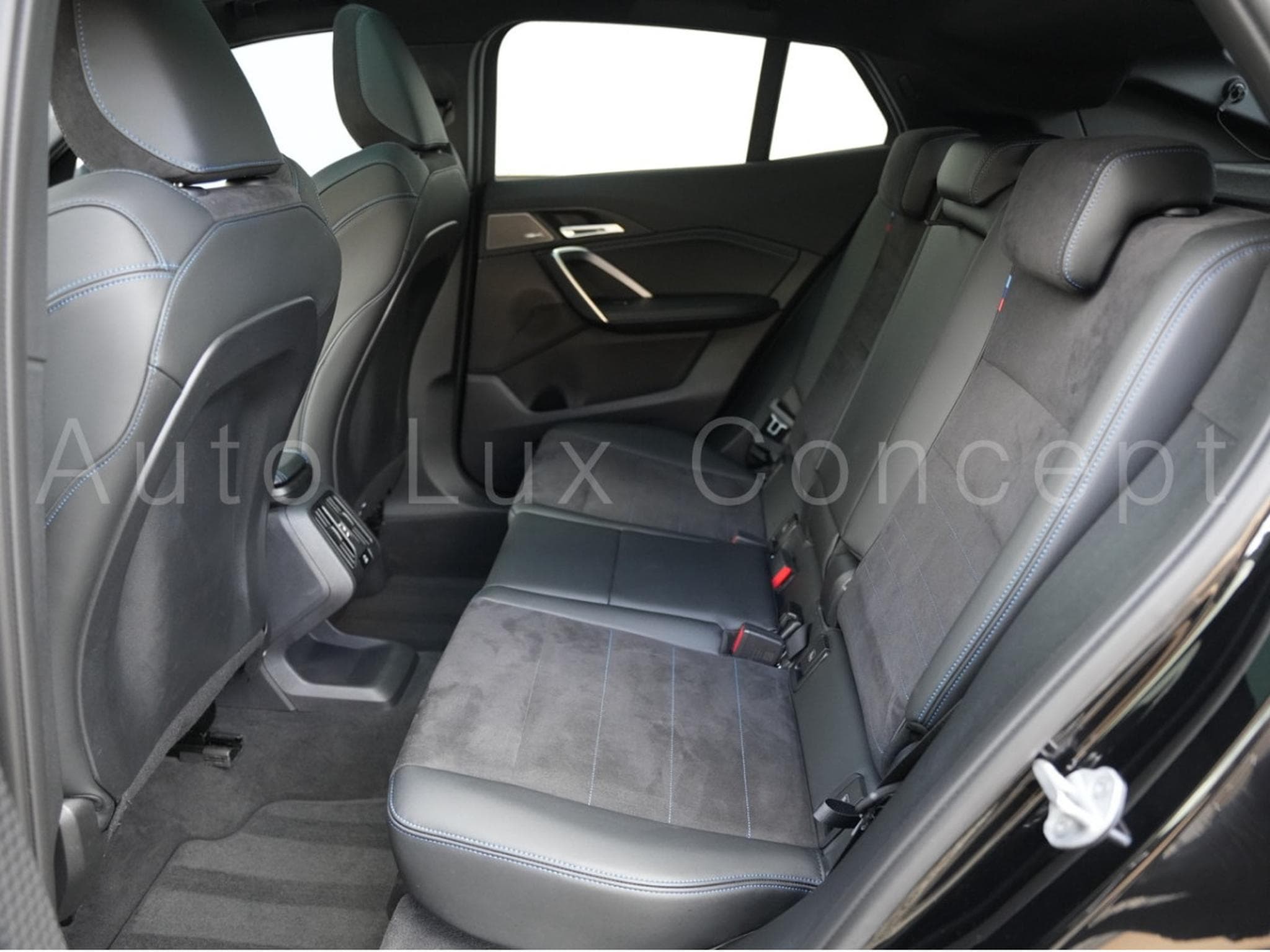 BMW X2 xDrive20d M Sport (2025) - Photo 9