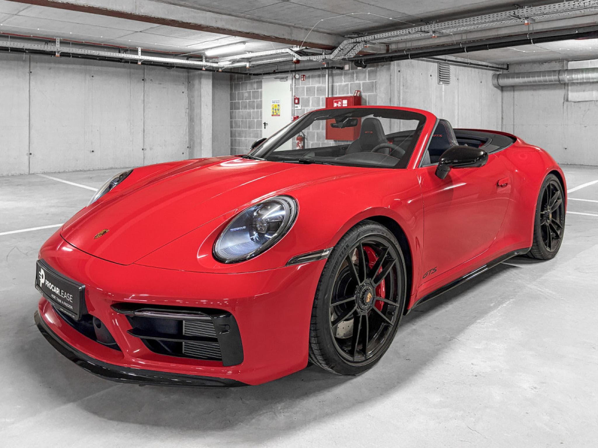Porsche 911 911 CARRERA 4GTS CABRIOLET / FULL EXLUSIVE PORSCHE MANUFAKTU (2024) - Foto 1