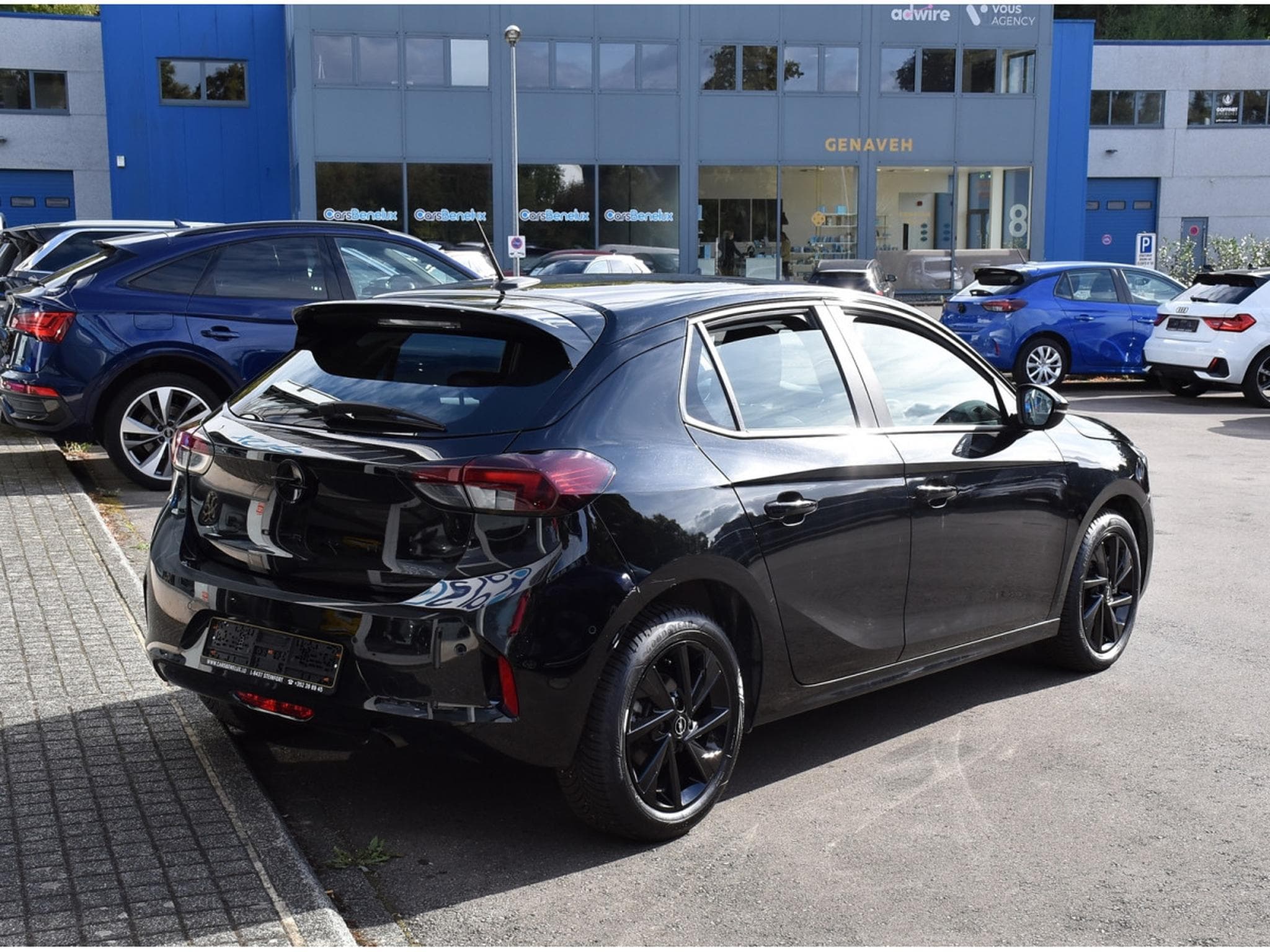 Opel Corsa 1.2 Turbo Edition AT8 REGUL LANE SIDE CAM JA 1° MAIN (2025) - Photo 4