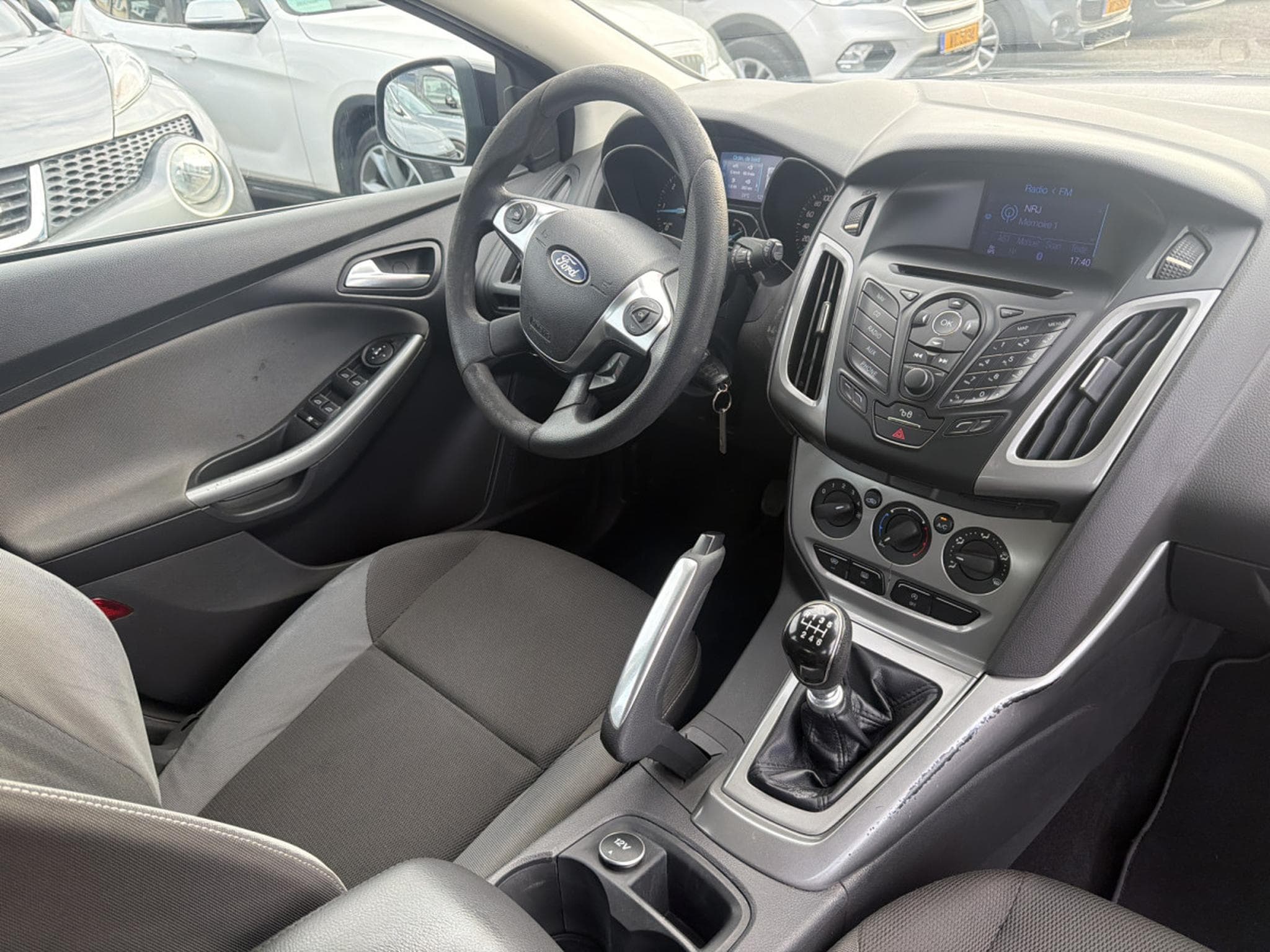 Ford Focus 1.6 TDCI 95CV (2011) - Photo 11