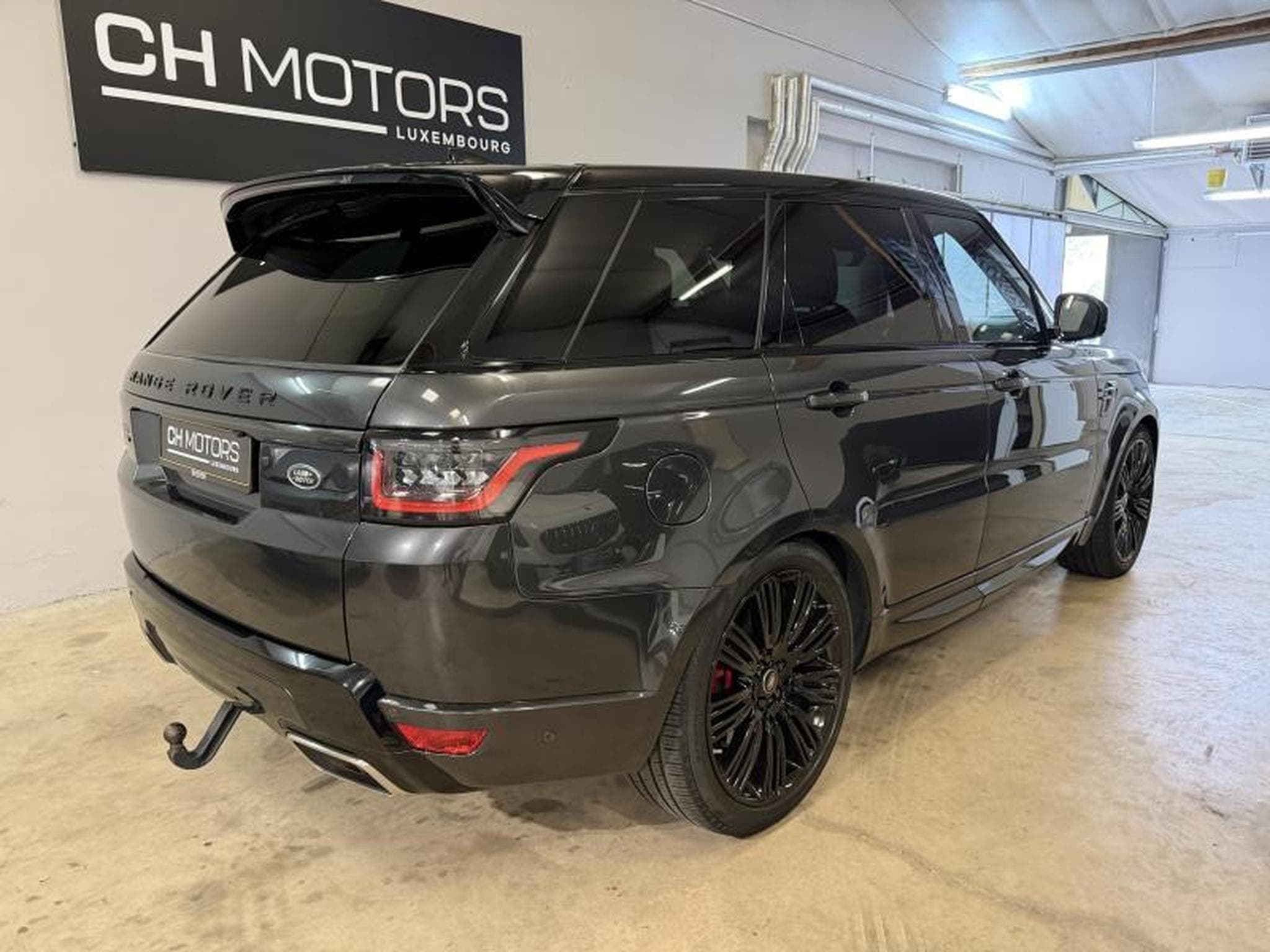 Land-Rover Range Rover Sport P400 HST (2020) - Photo 7