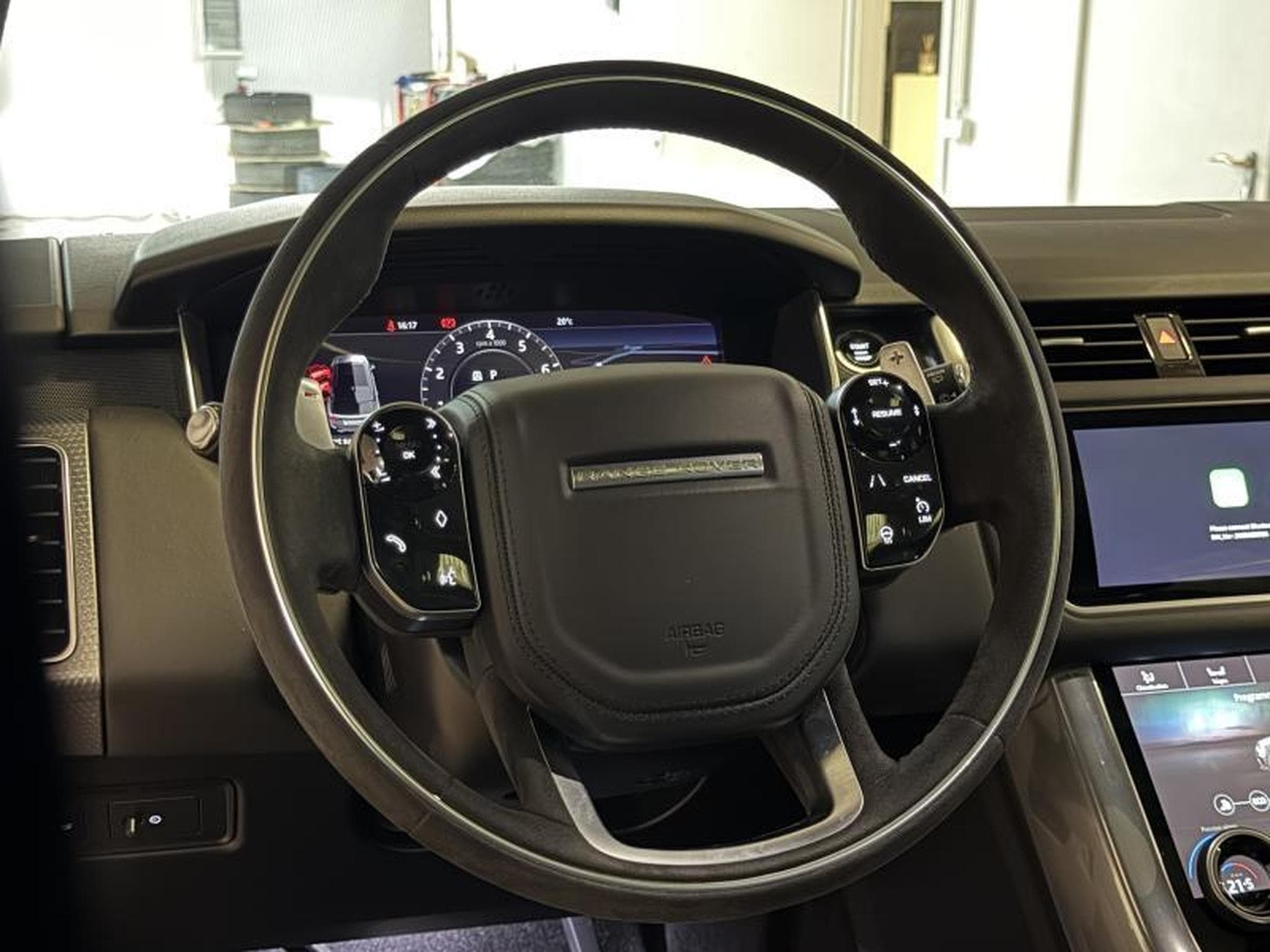 Land-Rover Range Rover Sport P400 HST (2020) - Photo 14