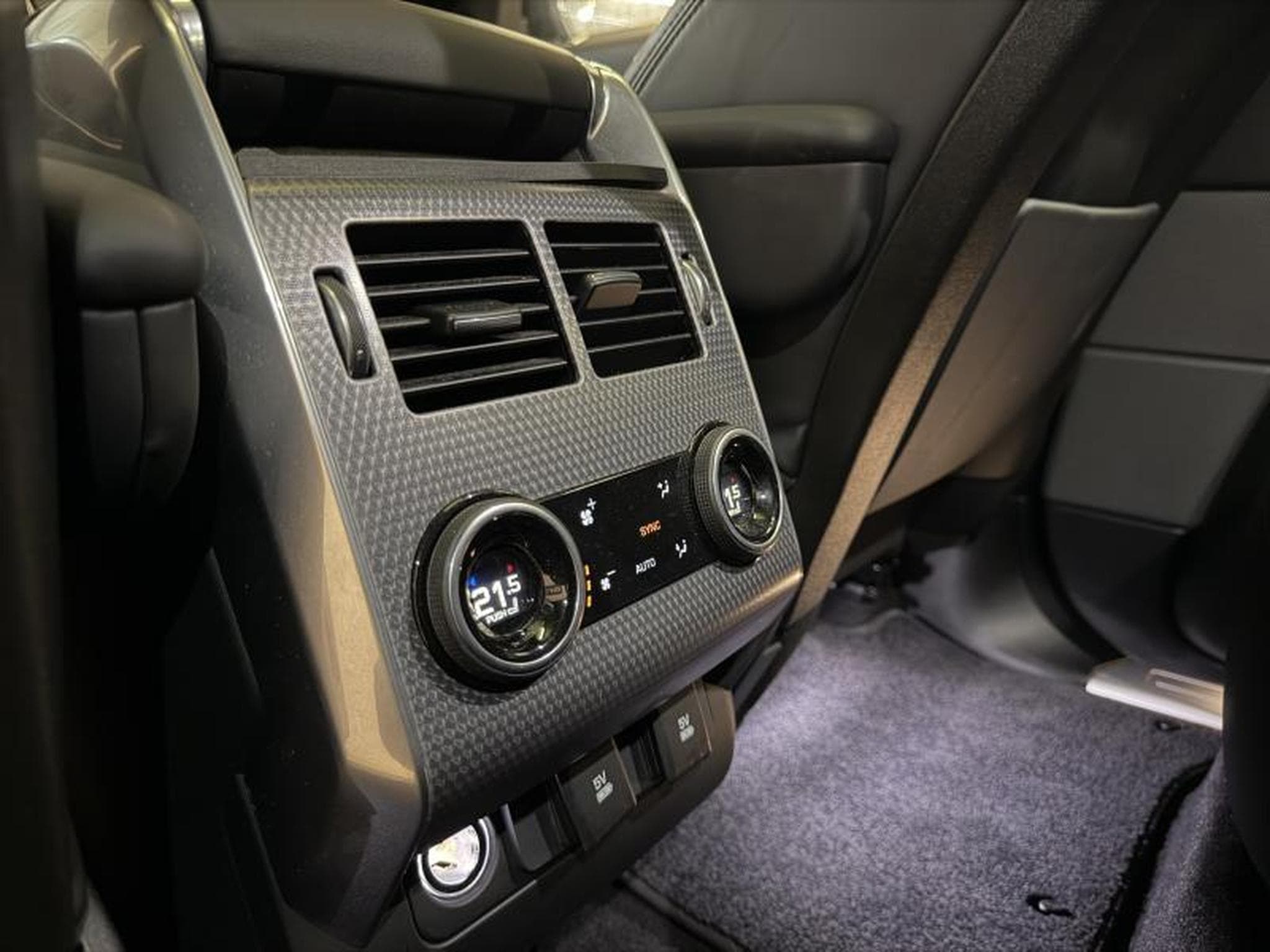 Land-Rover Range Rover Sport P400 HST (2020) - Photo 23