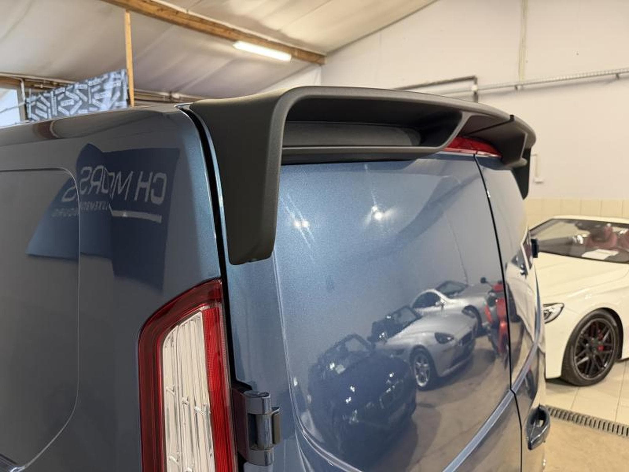 Ford Transit MS RT (2022) - Photo 8