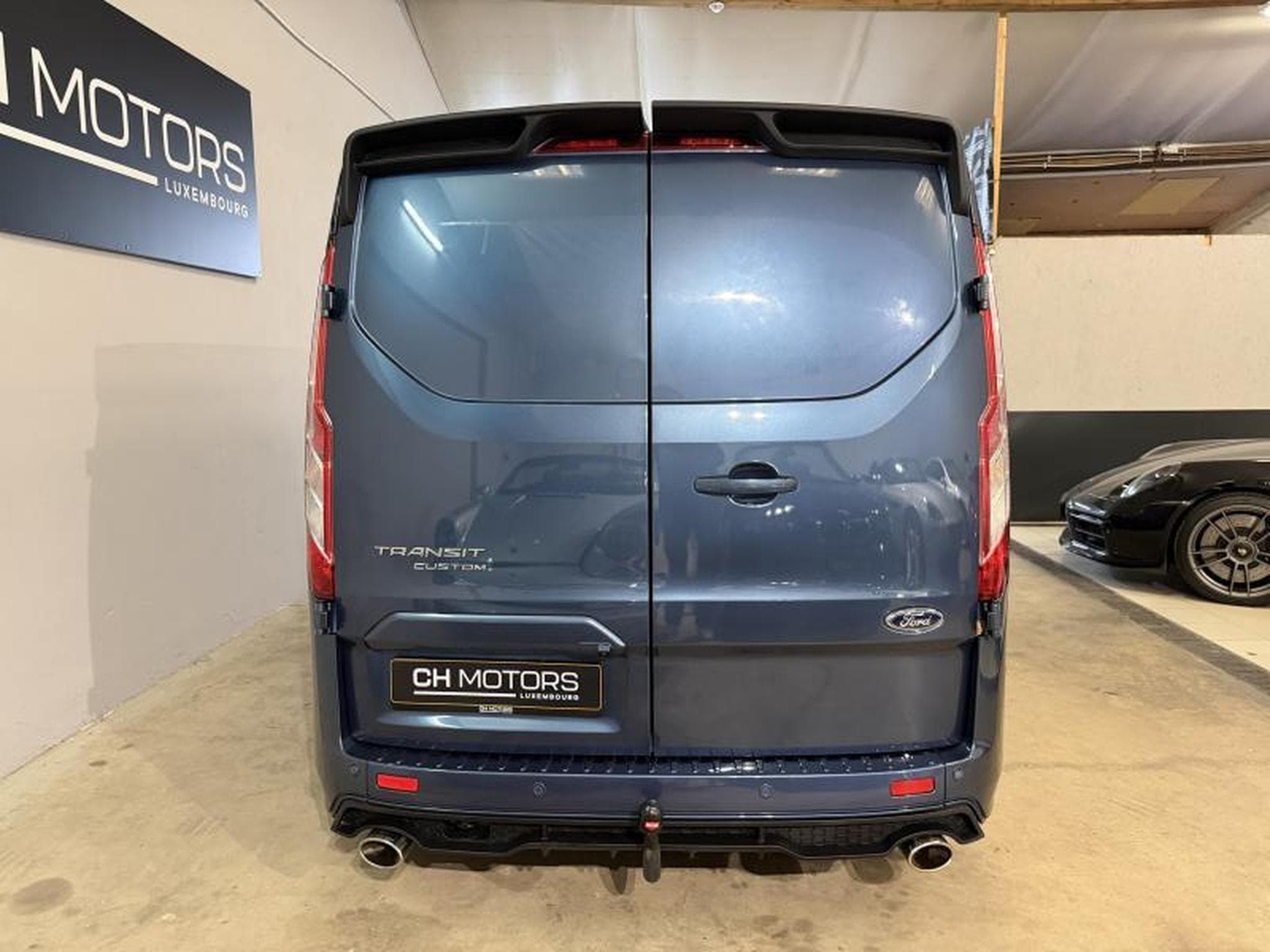 Ford Transit MS RT (2022) - Photo 11