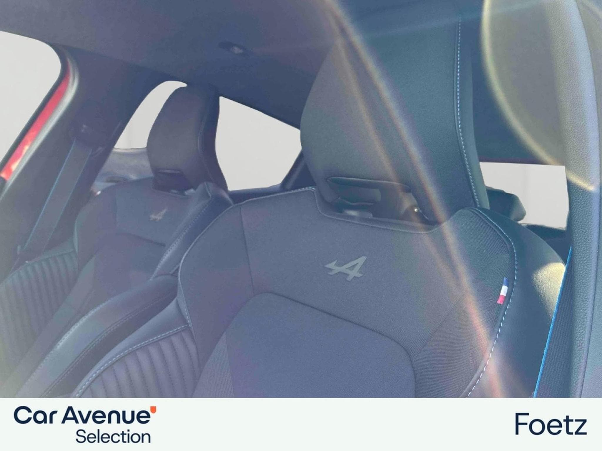 RENAULT Clio 1.6 E-Tech 145ch full hybrid esprit Alpine (2024) - Photo 8