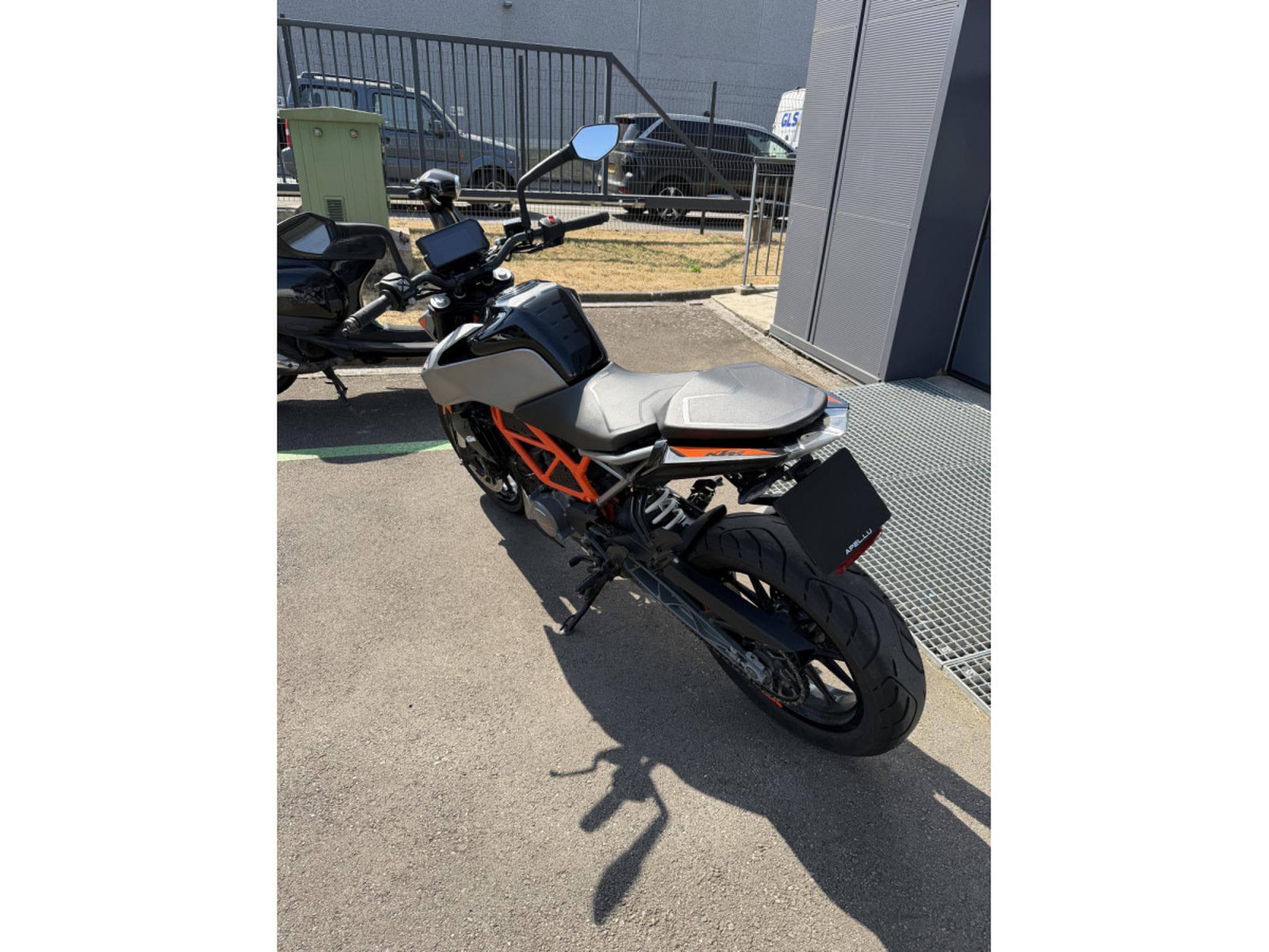 KTM 125 Duke (2021) - Foto 3