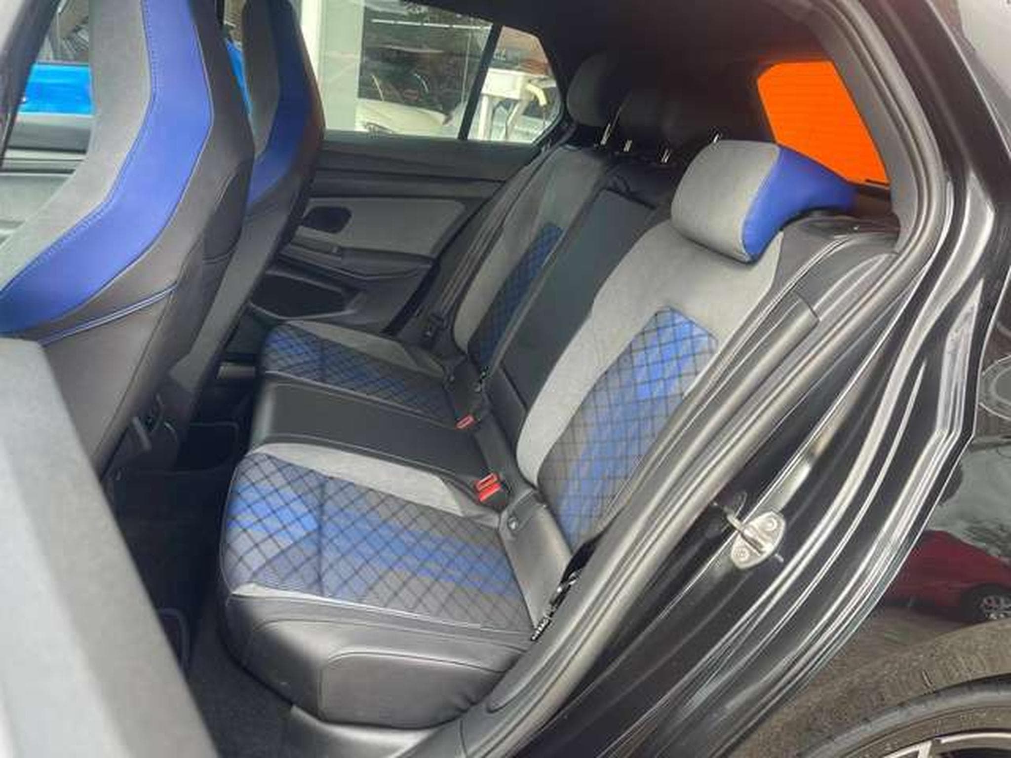 VW Golf (2023) - Photo 16