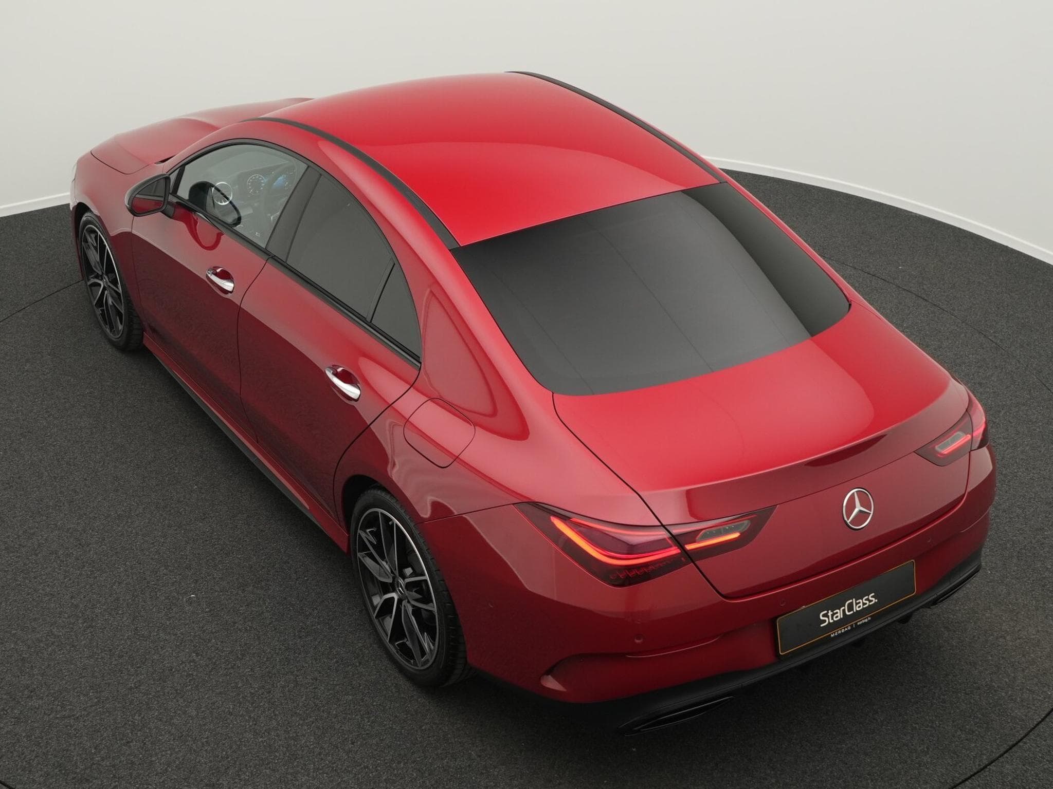 Mercedes CLA 200 AMG-Line Cpe Multi+Kamera+Keyless+19" (2025) - Photo 13