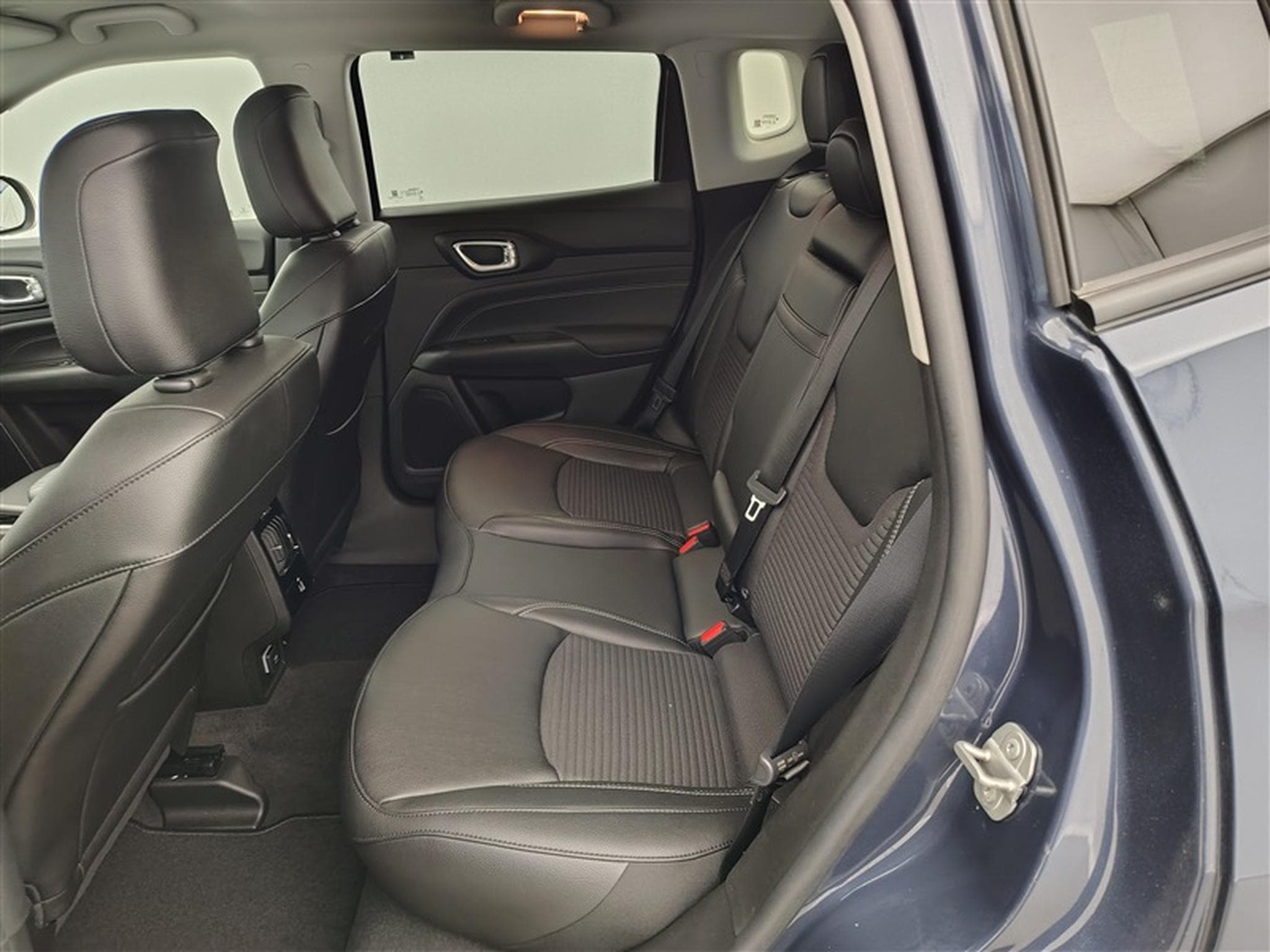 Jeep Compass 1.3 Turbo 130cv Limited NAVI / FULL LED / CUIR PARTIEL (2022) - Photo 13