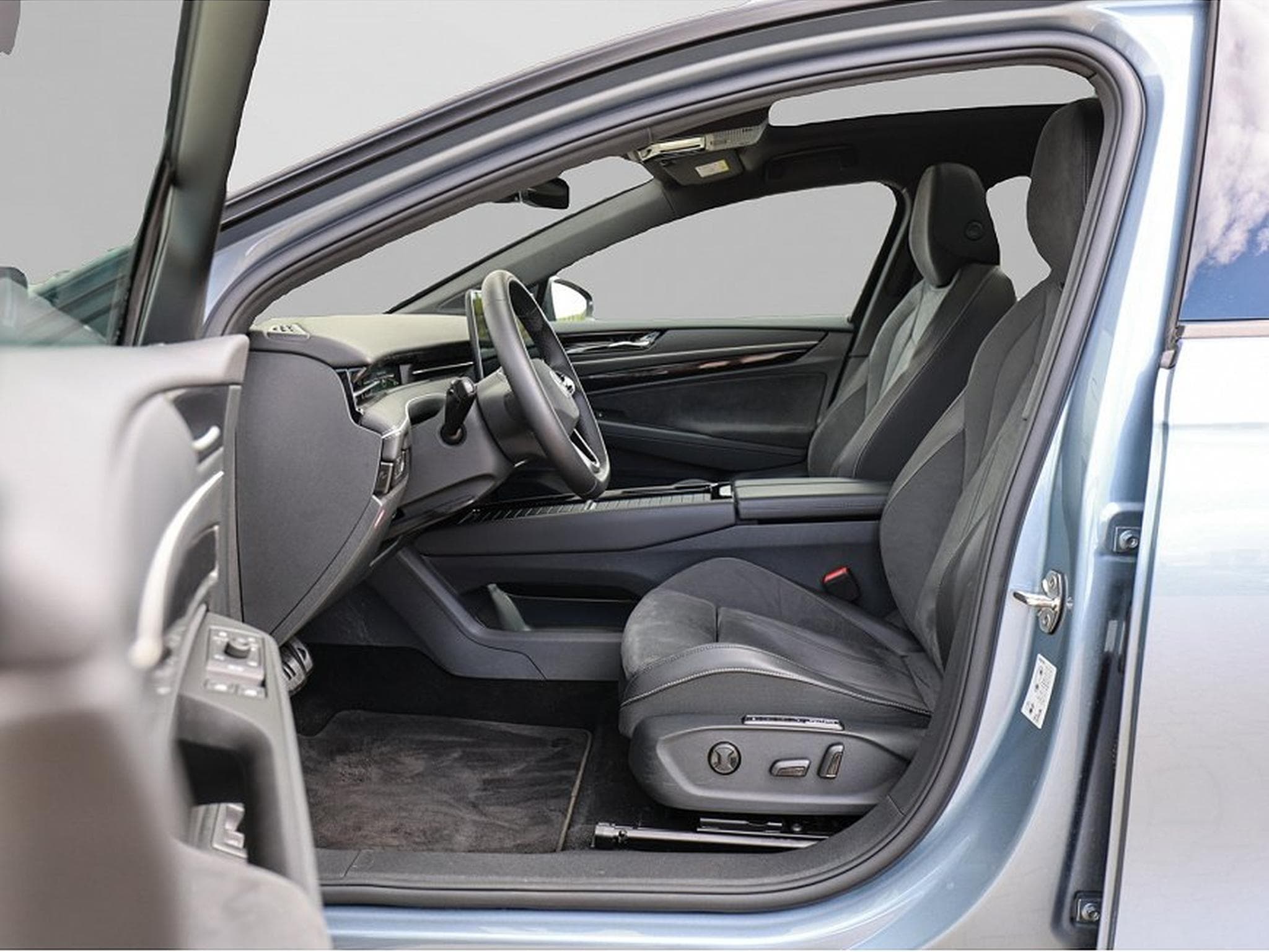 VW ID.5 (2025) - Photo 7