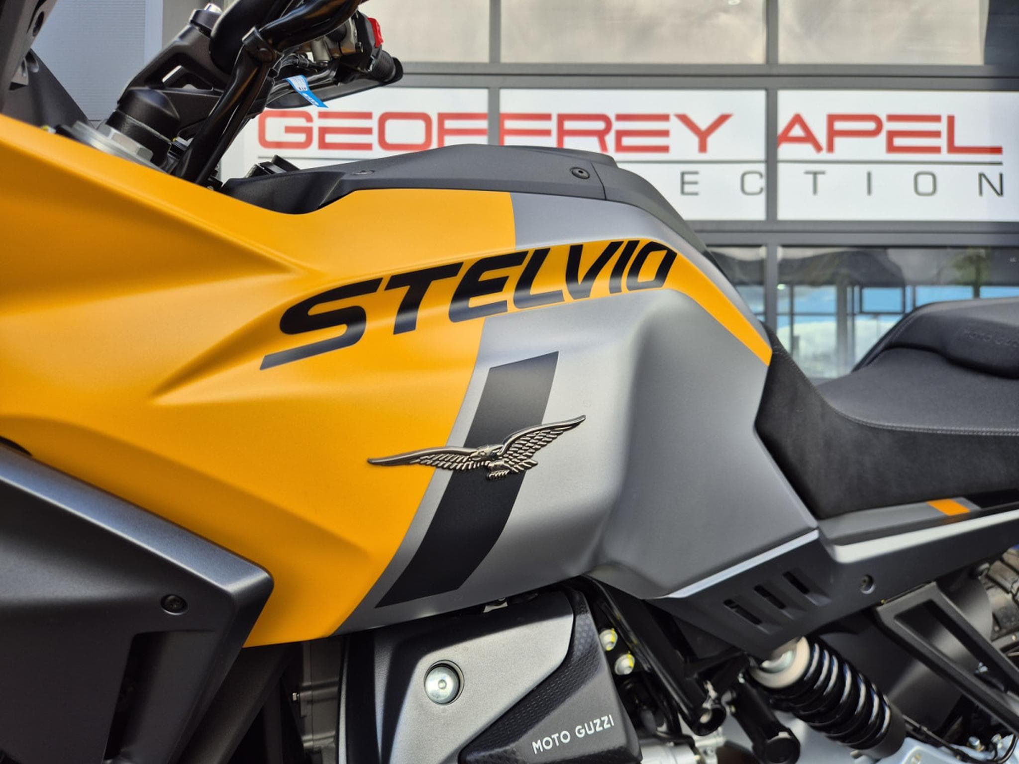 Moto Guzzi Stelvio (2026) - Photo 3