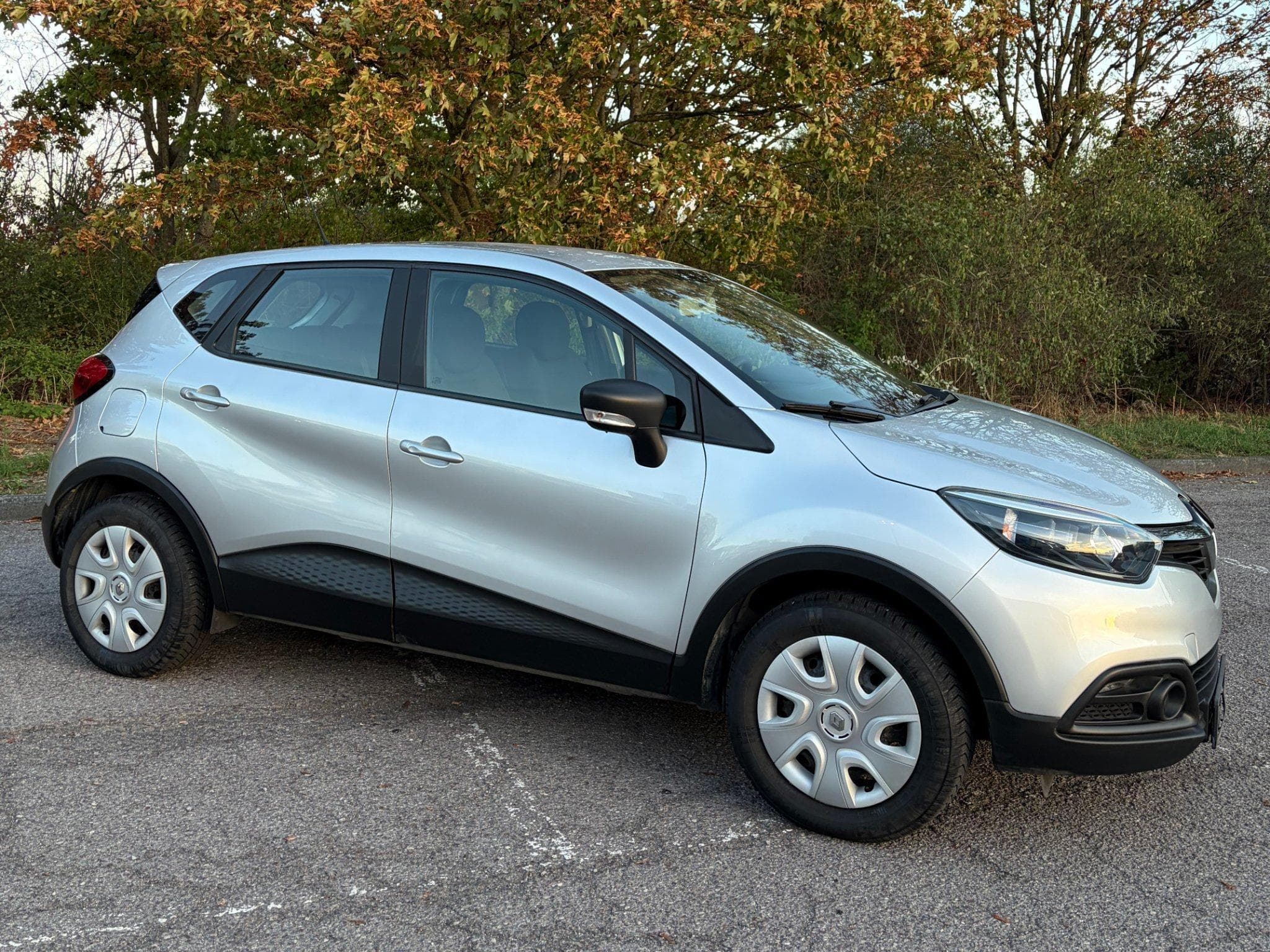 Renault Captur RENAULT CAPTUR II  0.9 Energy Life (2017) - Photo 1