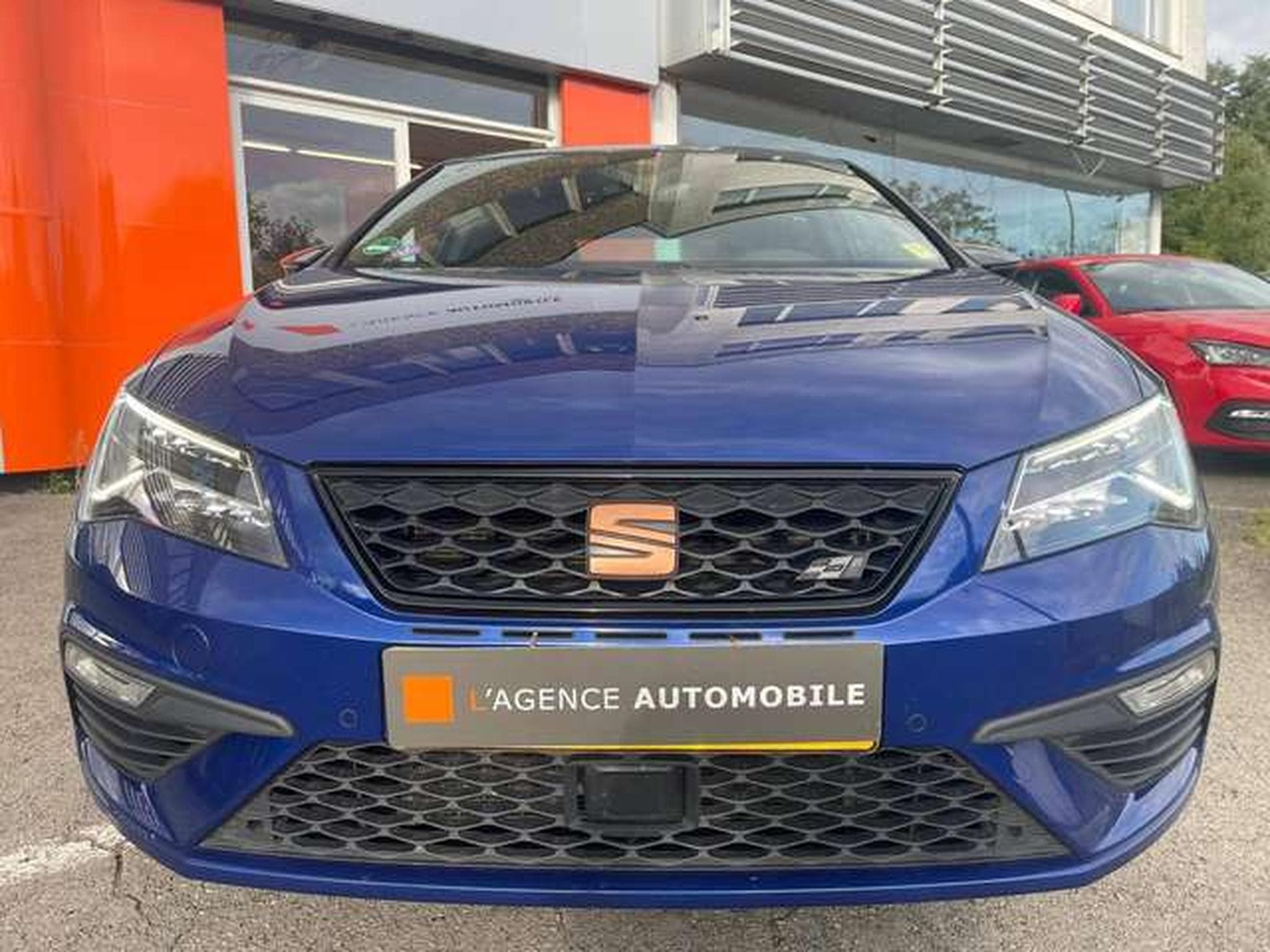 SEAT Leon Leon 2.0 TSI OPF DSG Cupra-JUSQU'A 36MOIS DE GARANTIE (2019) - Foto 3