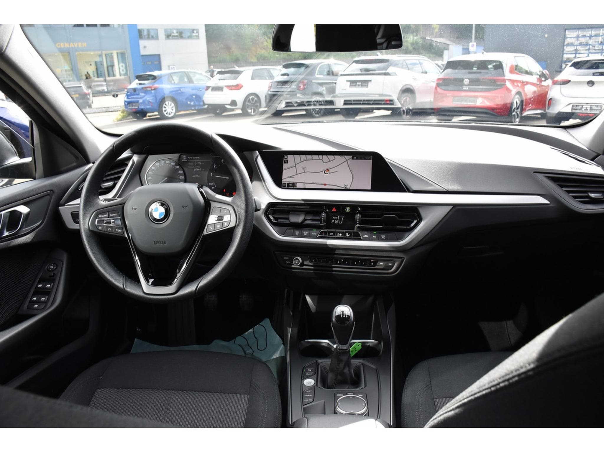 BMW 116 i CLIMA REGUL GPS PDC LED 1° MAIN (2022) - Photo 9