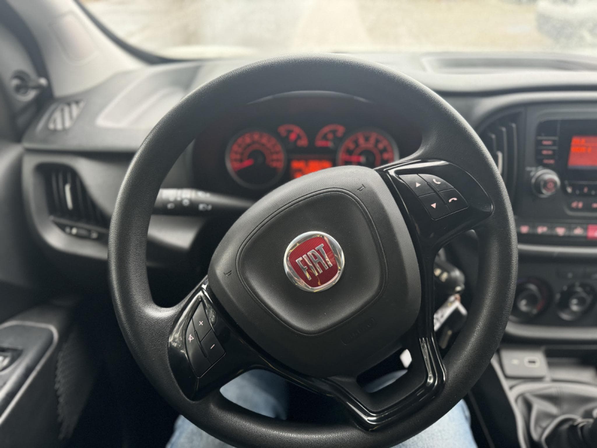 Fiat Doblo 1.3 MJet 95 (2019) - Photo 18