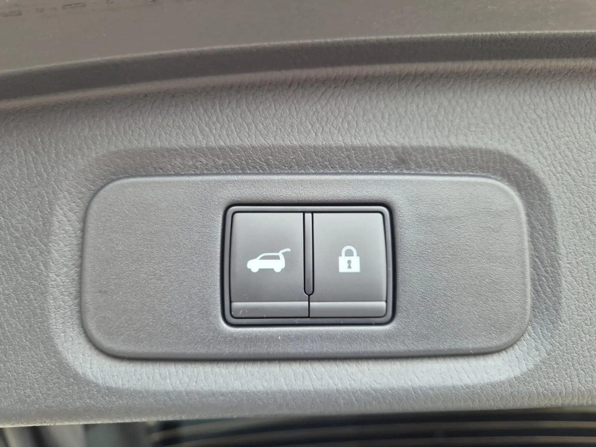 Nissan Qashqai 1.3 mHEV 158 Auto Telna Premium (2026) - Photo 14