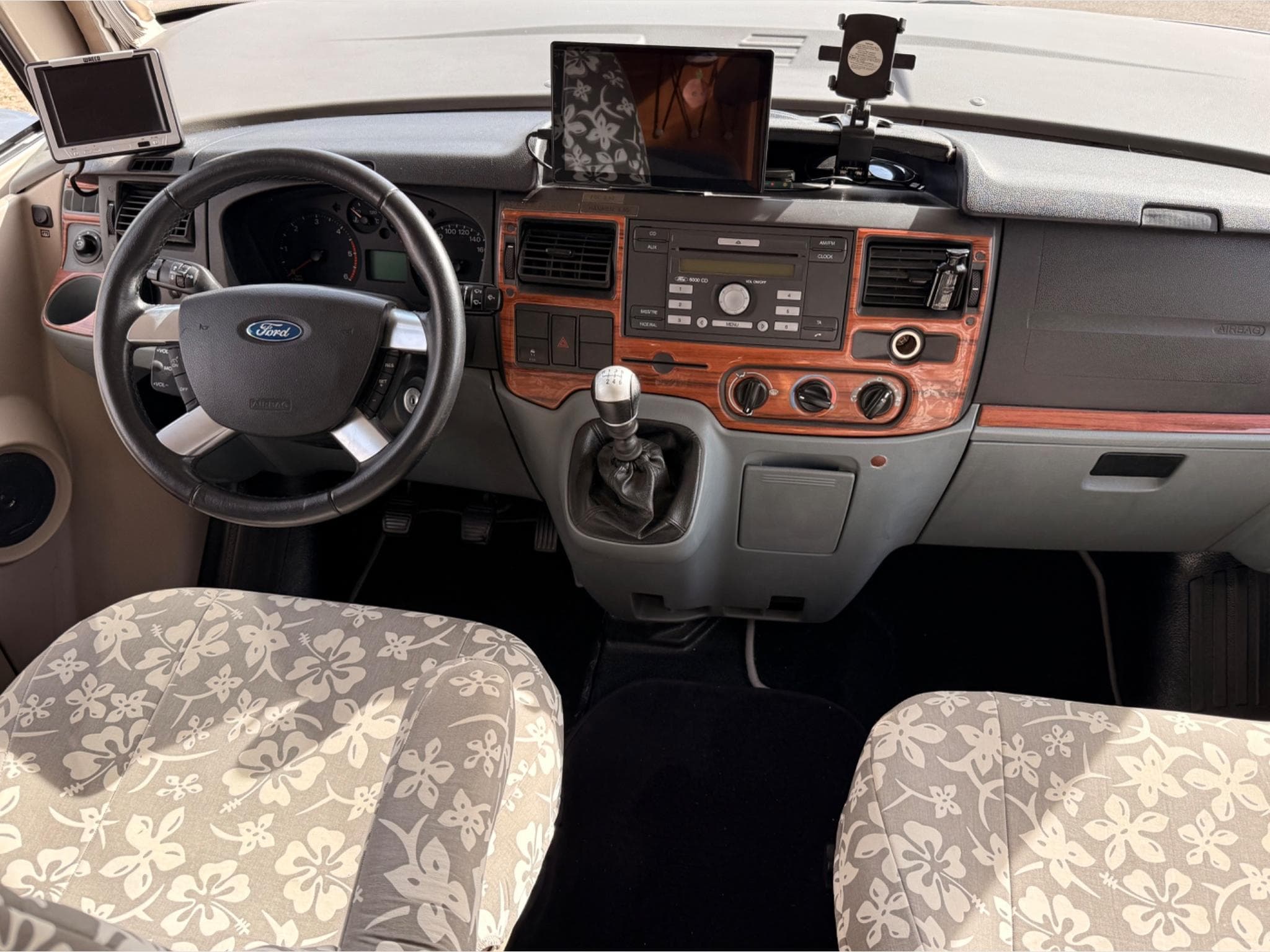 Ford Transit Hymer EX522 (2009) - Photo 10