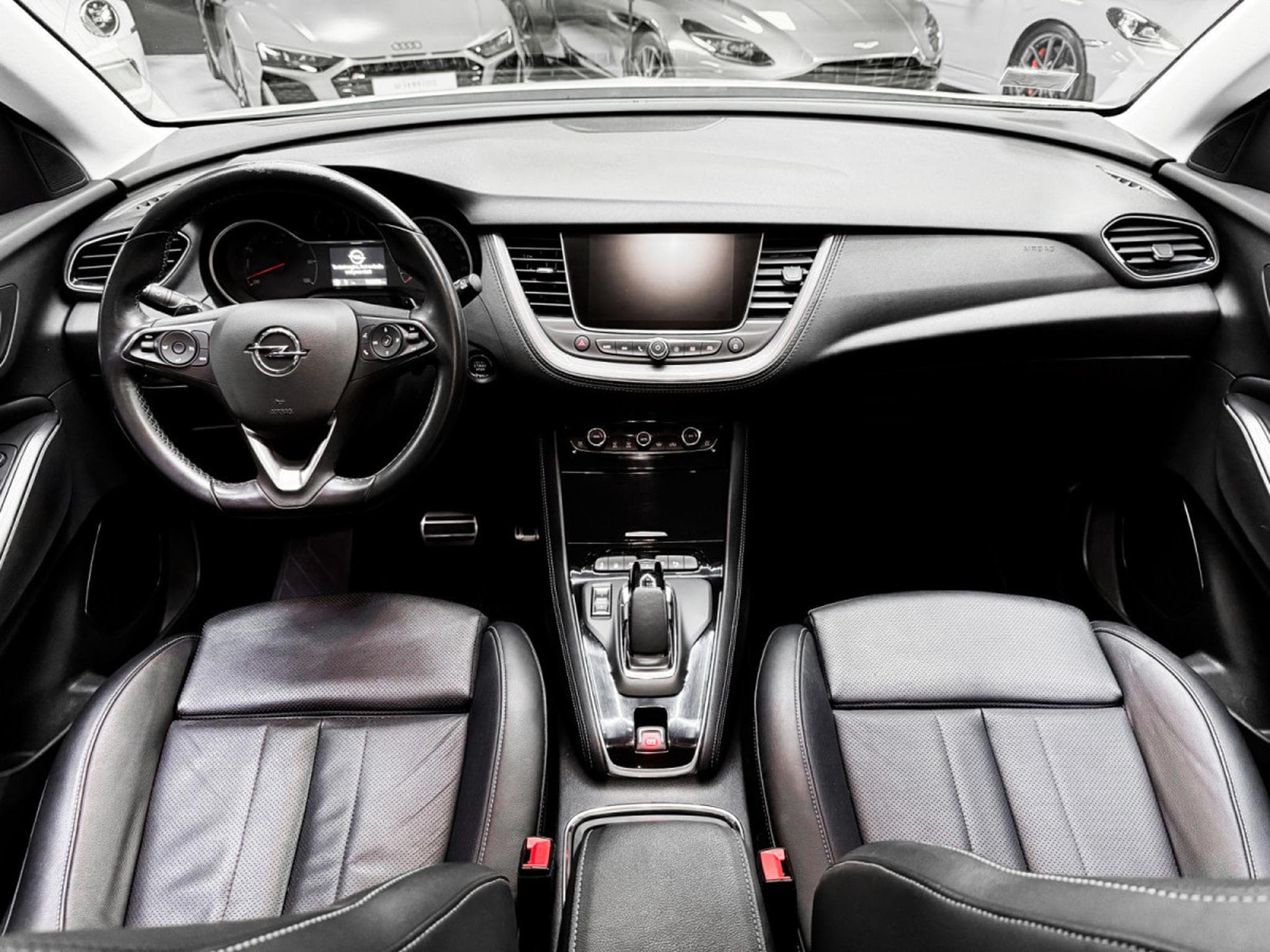 Opel Grandland Hybrid4 300 Ultimate - New service (2020) - Photo 11