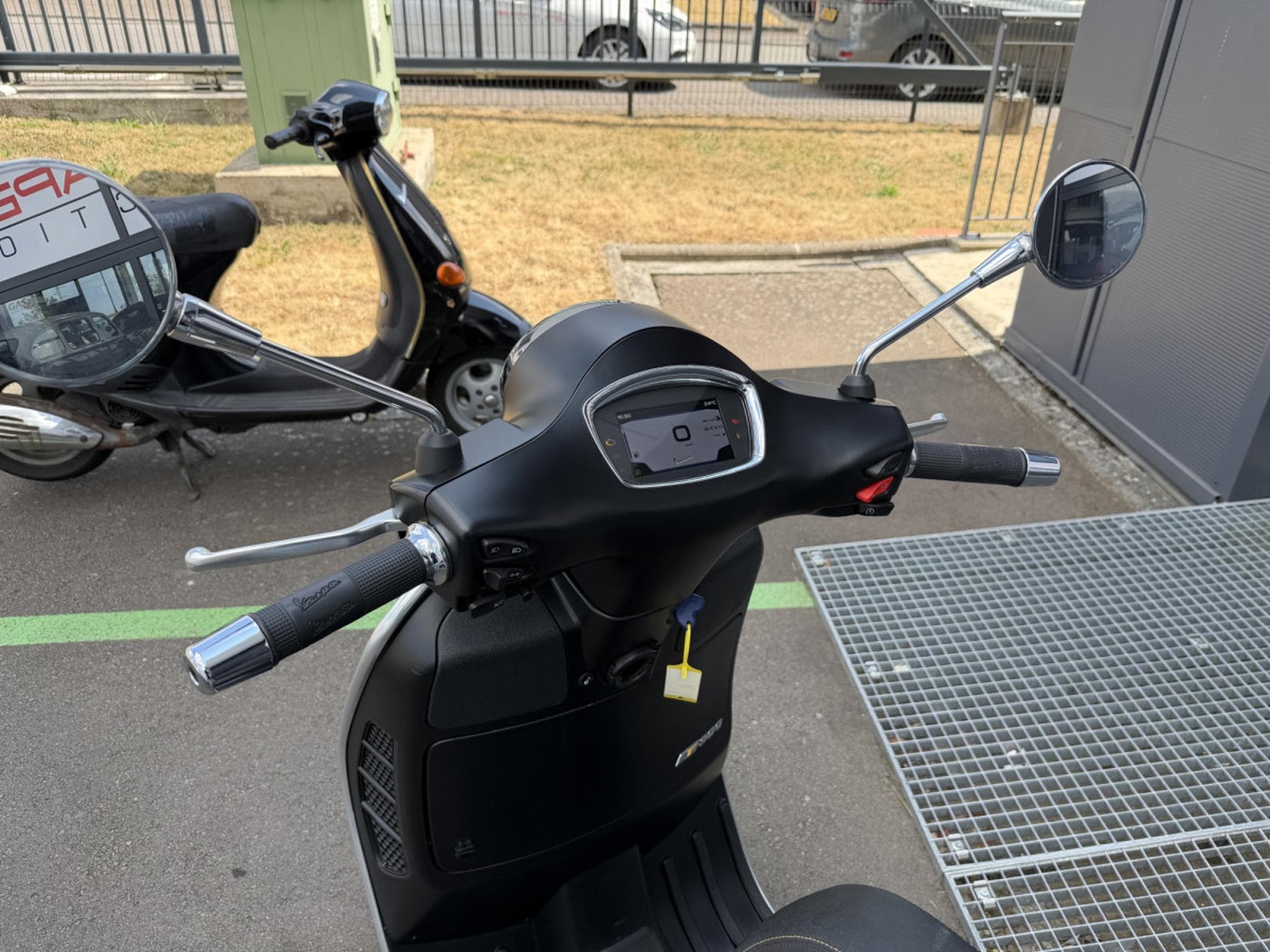 Vespa GTS SuperTech (2022) - Foto 3