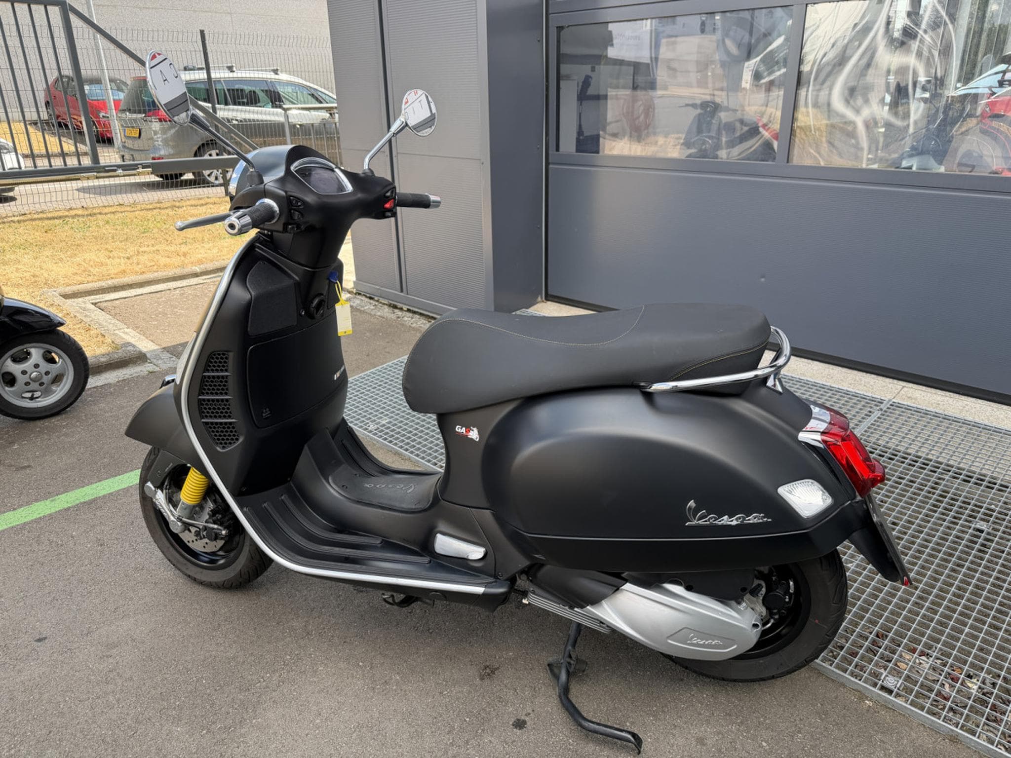 Vespa GTS SuperTech (2022) - Foto 4
