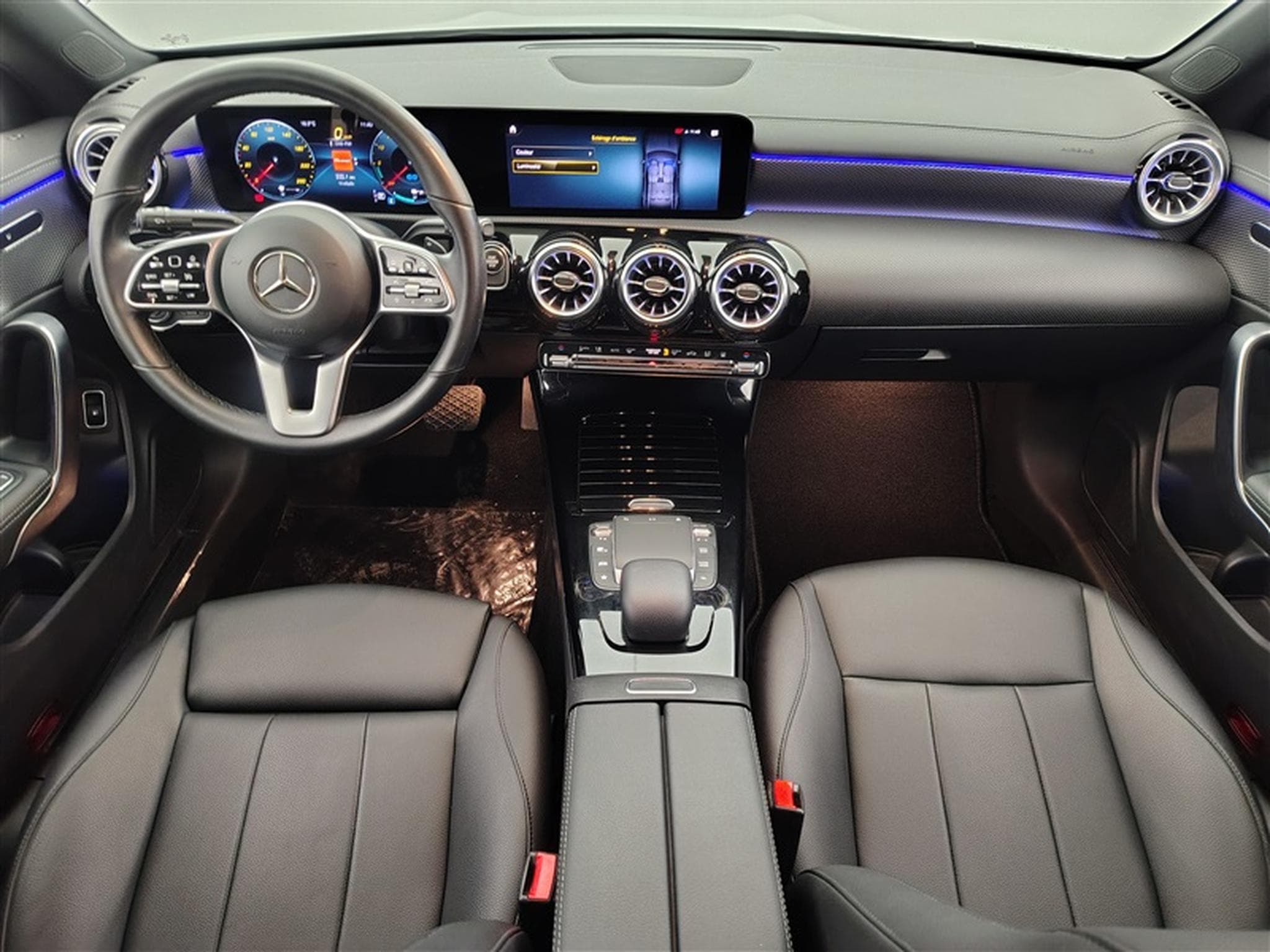 Mercedes CLA 250 e PHEV Luxury Line Cuir / Navi / Led / PDC av+ar (2022) - Photo 7