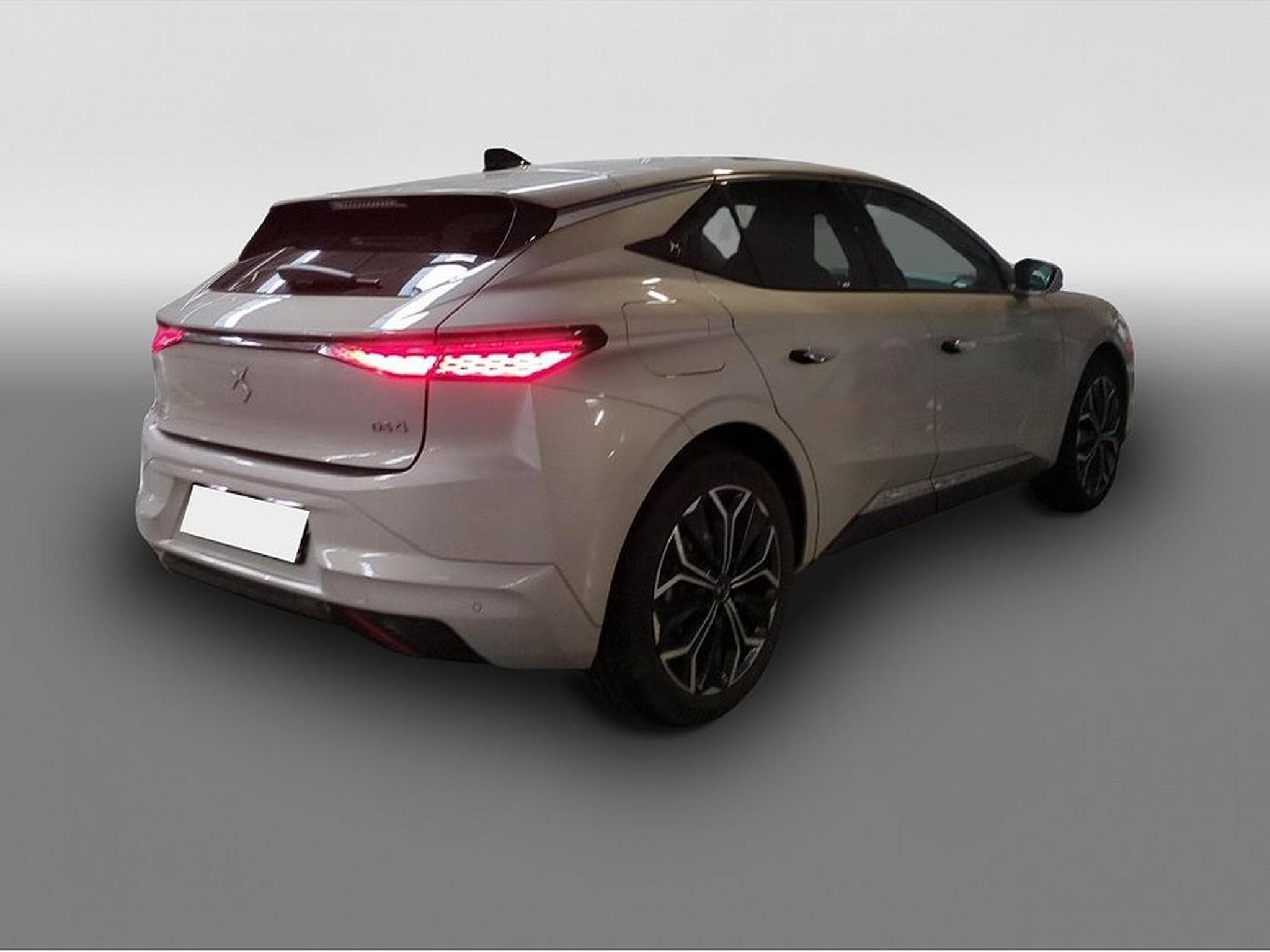 DS Automobiles DS4 (2024) - Foto 3