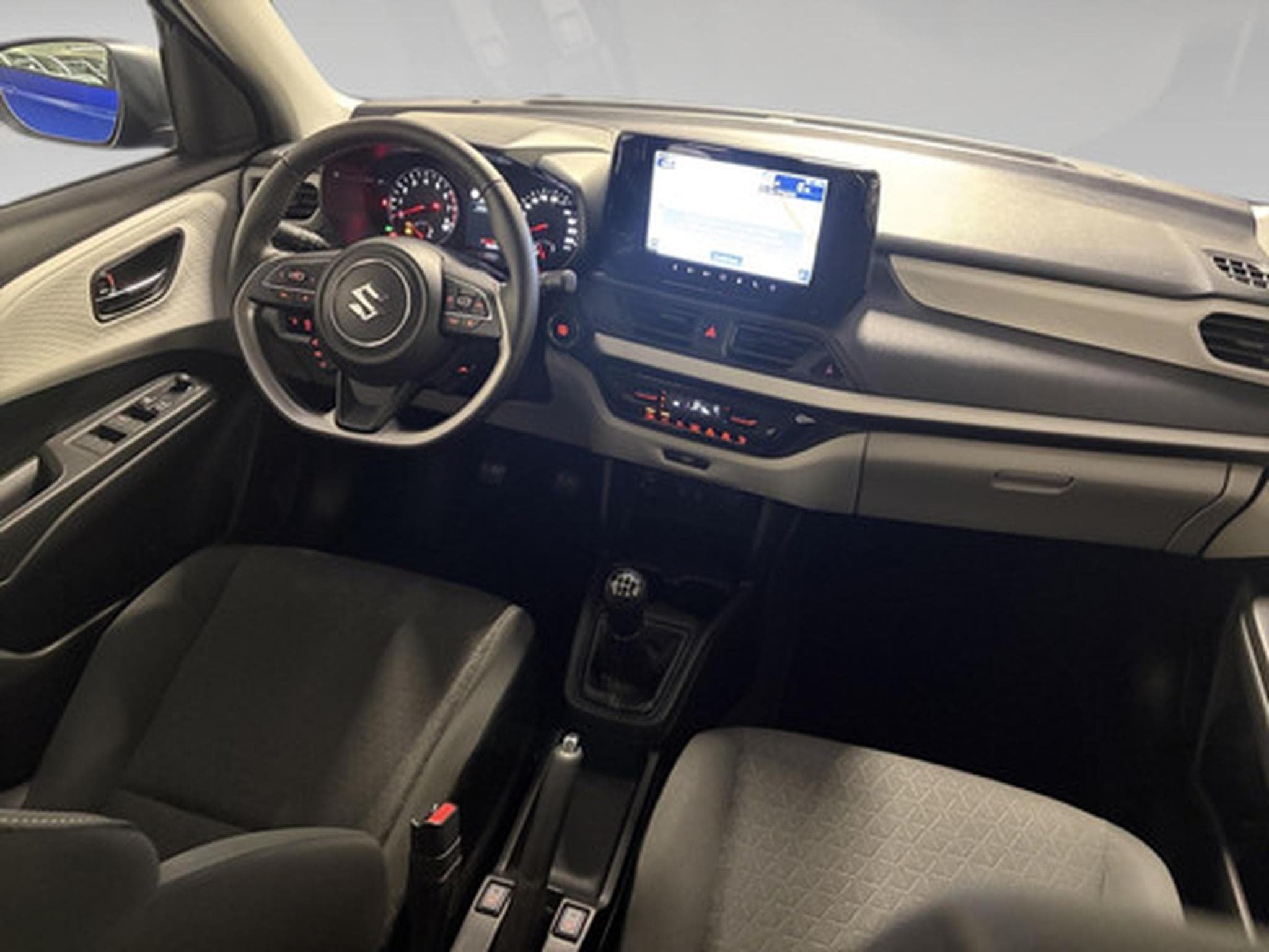 Suzuki Swift 1.2 Grand Luxe + (ISG) (2024) - Photo 4
