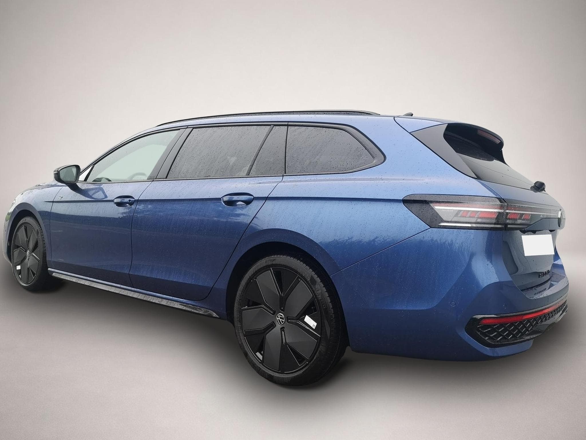 VW Passat (2026) - Photo 2