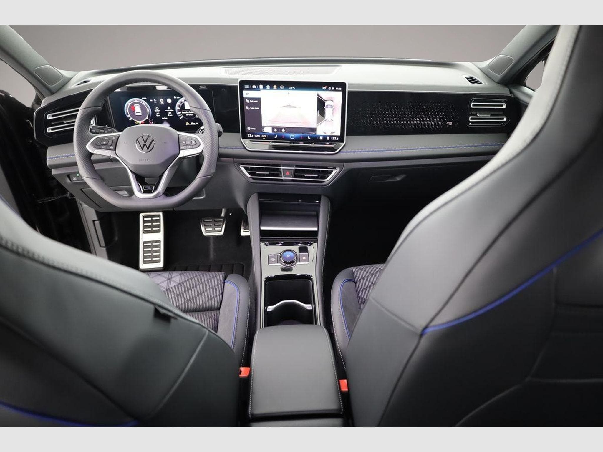 VW Tiguan (2025) - Photo 5