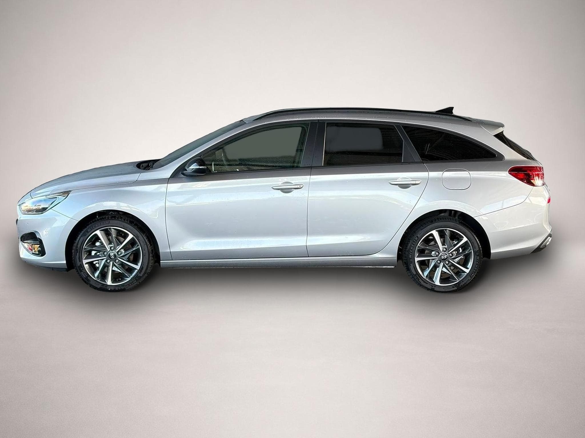 Hyundai i30 (2025) - Photo 2