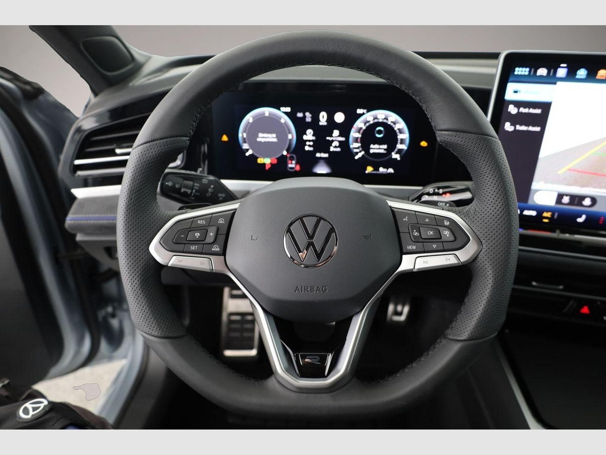 VW Passat (2026) - Photo 6