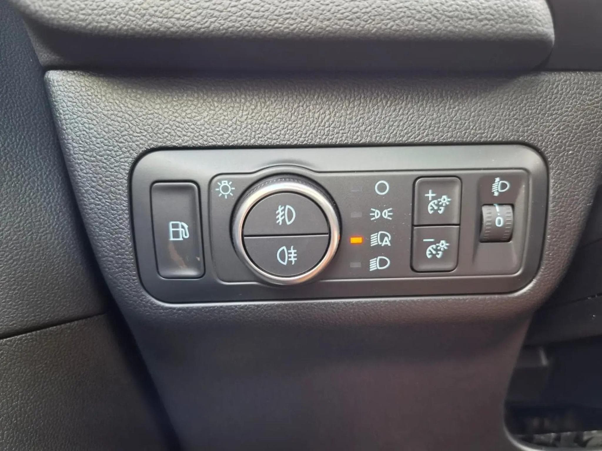 Ford Kuga 2.5 PHEV 243 Auto Titanium (2026) - Foto 18