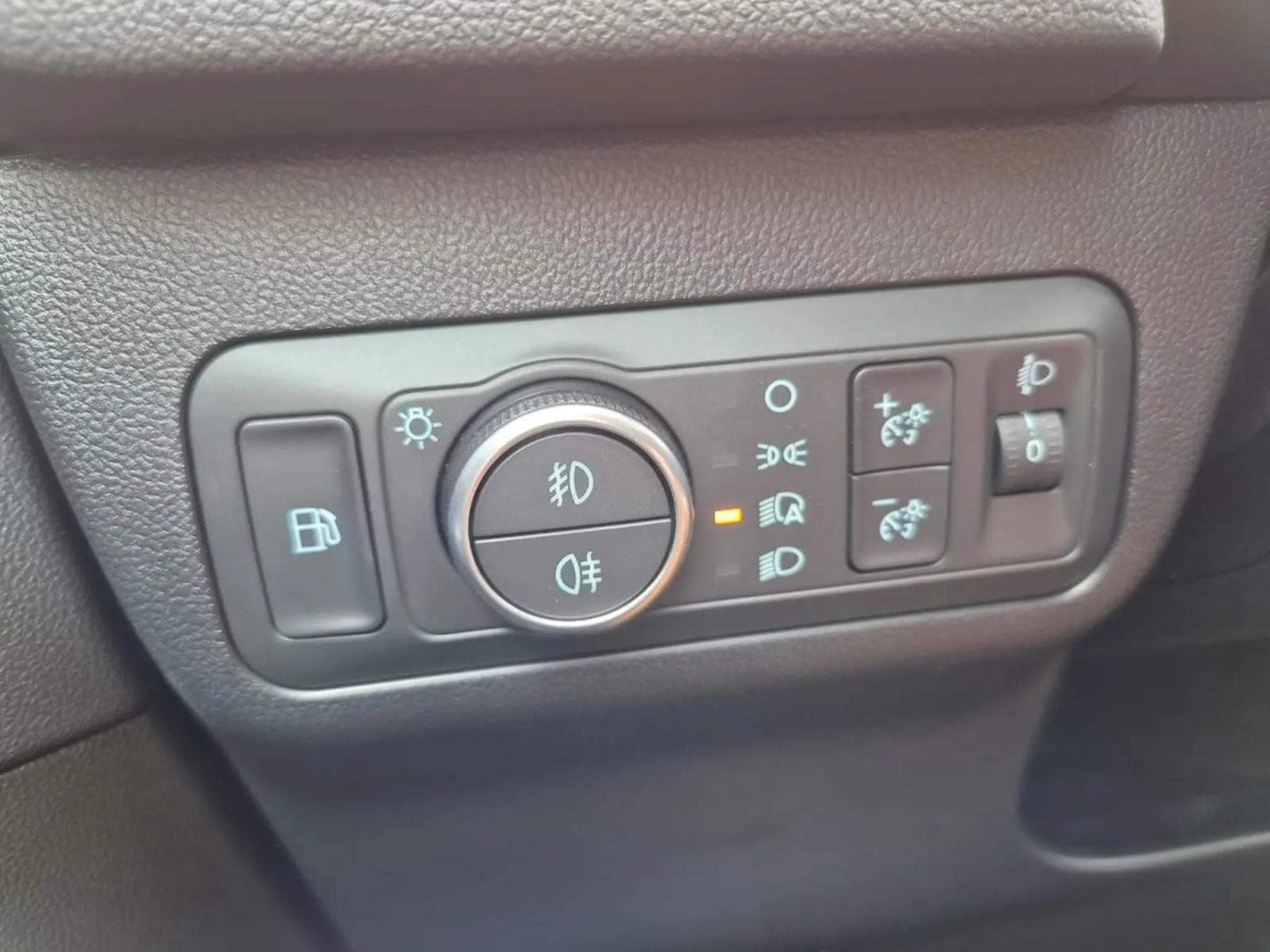 Ford Kuga 2.5 PHEV 243 Auto Titanium (2026) - Foto 15