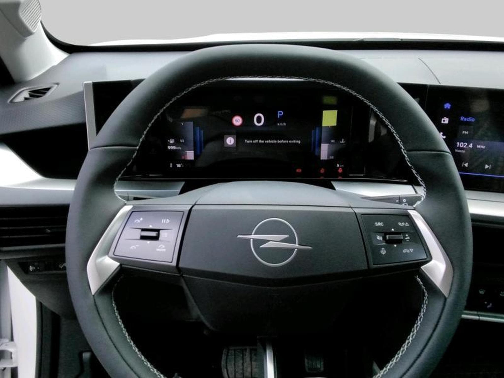 Opel Frontera & -e (2026) - Photo 14