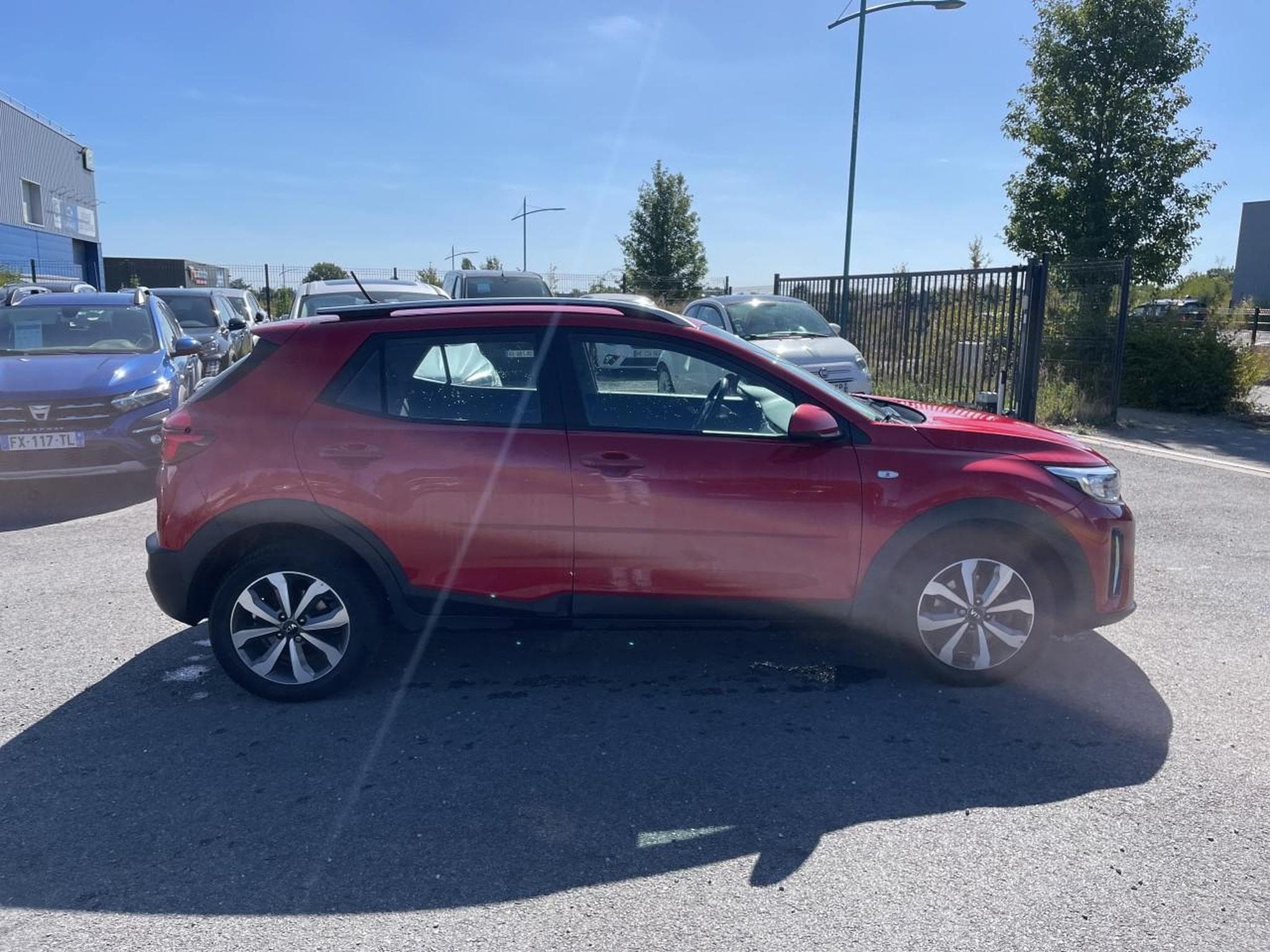 Kia STONIC 1.0 T-GDI 100 ACTIVE DCT7 (2021) - Photo 4