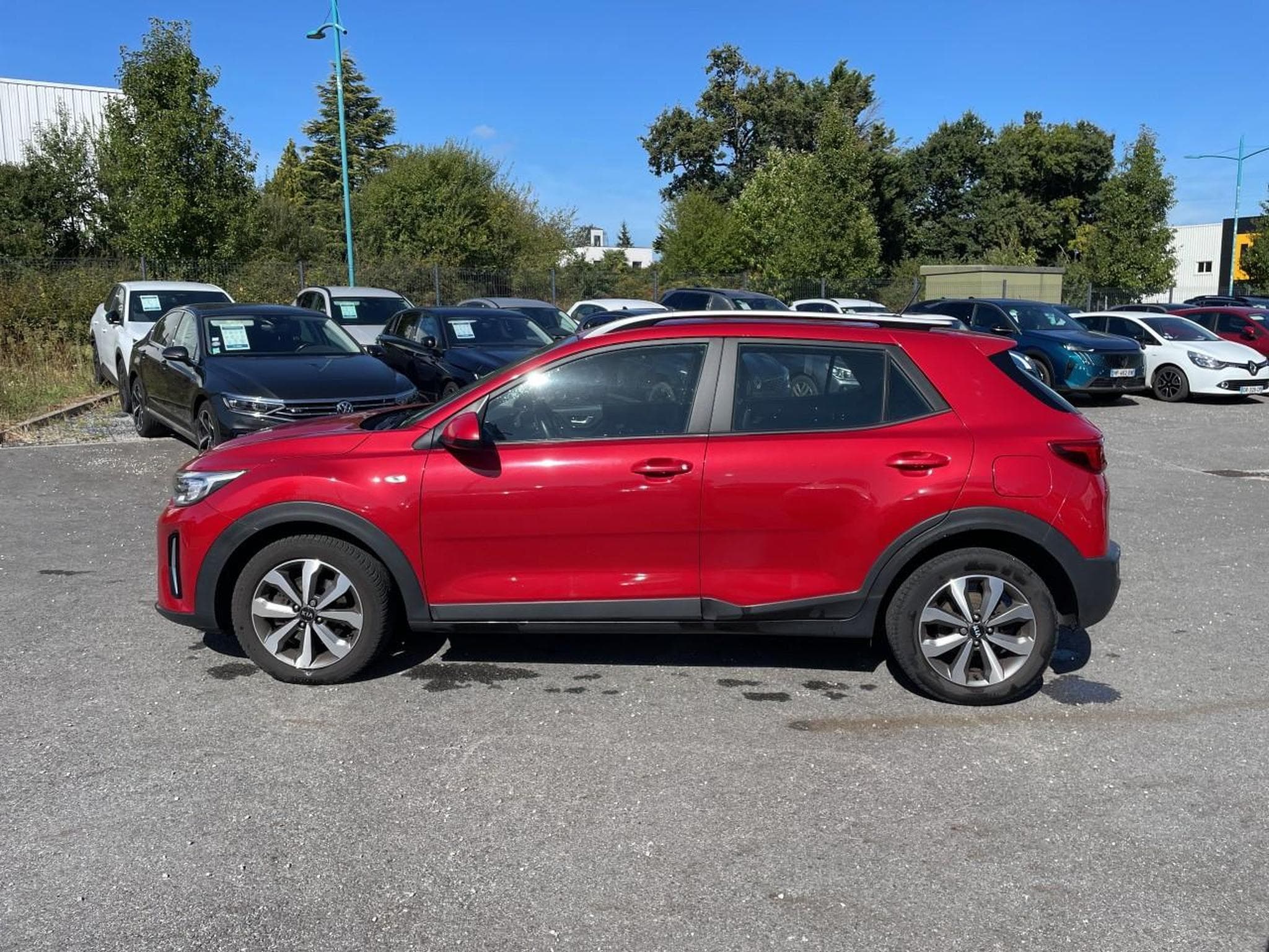 Kia STONIC 1.0 T-GDI 100 ACTIVE DCT7 (2021) - Photo 8