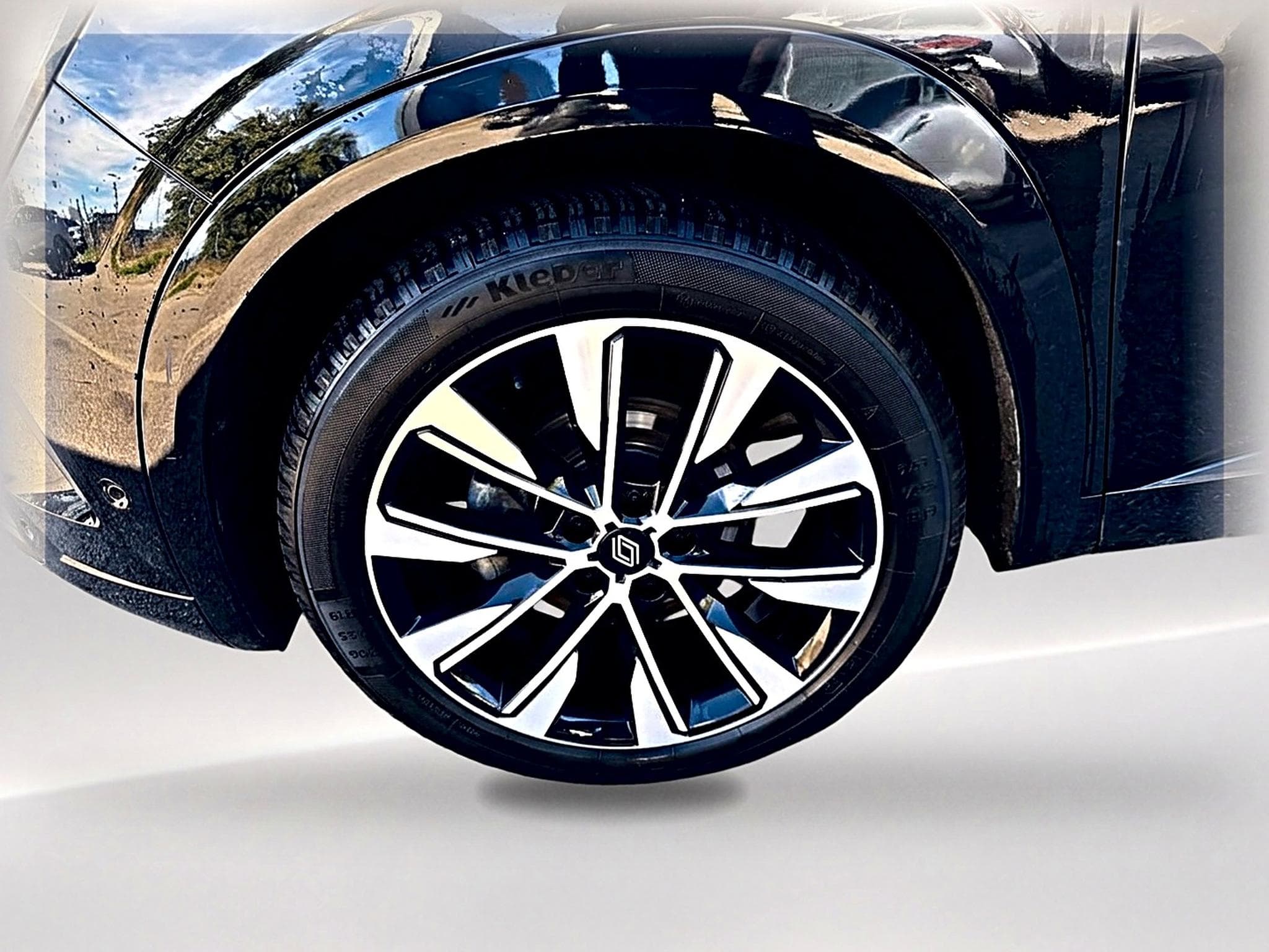 Renault AUSTRAL 1.3 TCE MILD HYBRID 160 TECHNO AUTO (2023) - Photo 9