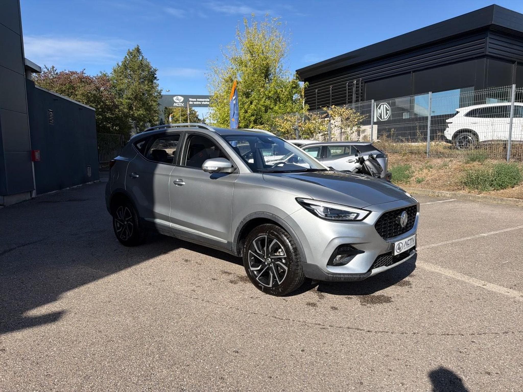 MG ZS 1.5 VTI-TECH 106 LUXURY (2023) - Photo 4