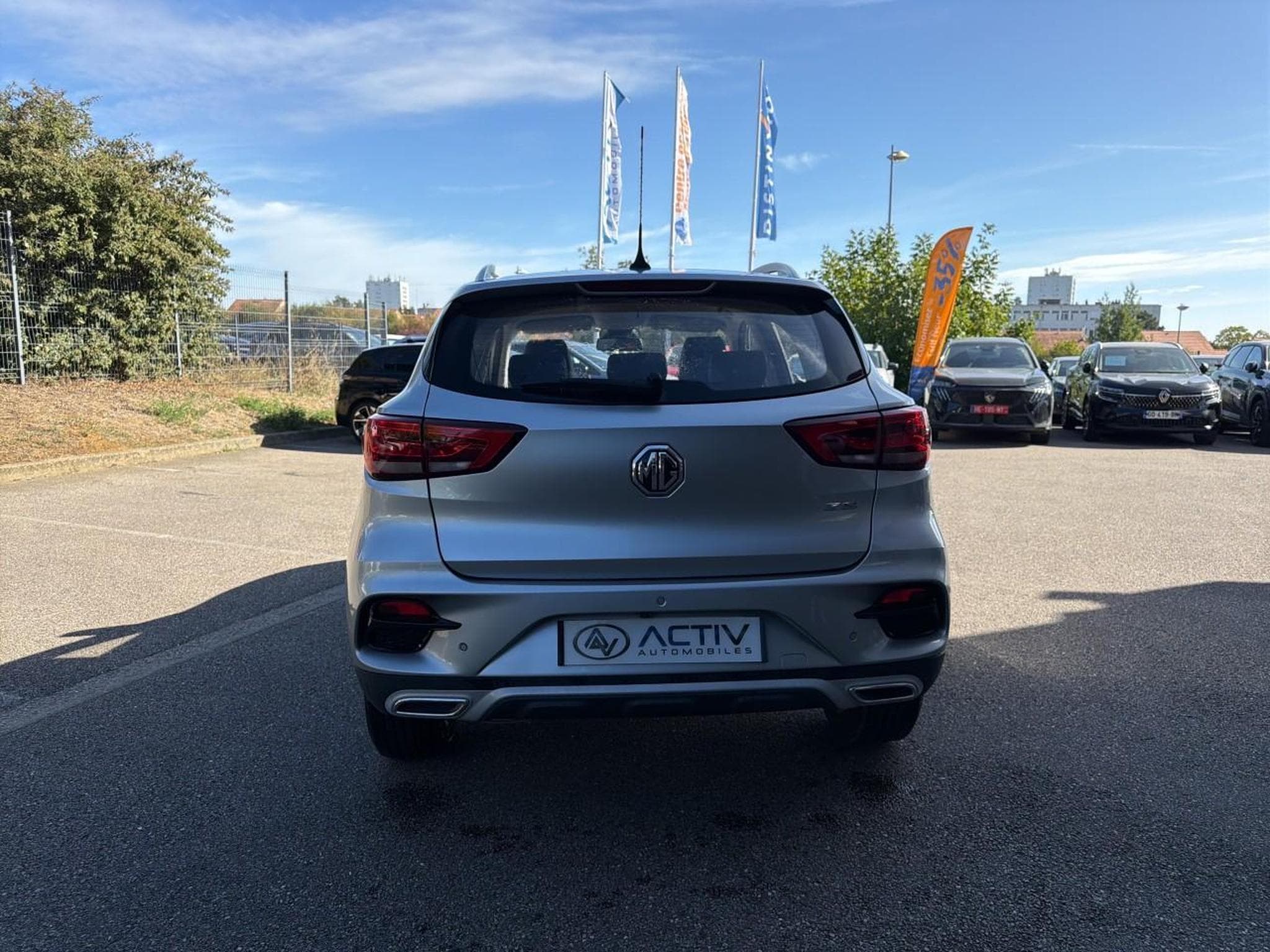 MG ZS 1.5 VTI-TECH 106 LUXURY (2023) - Photo 7