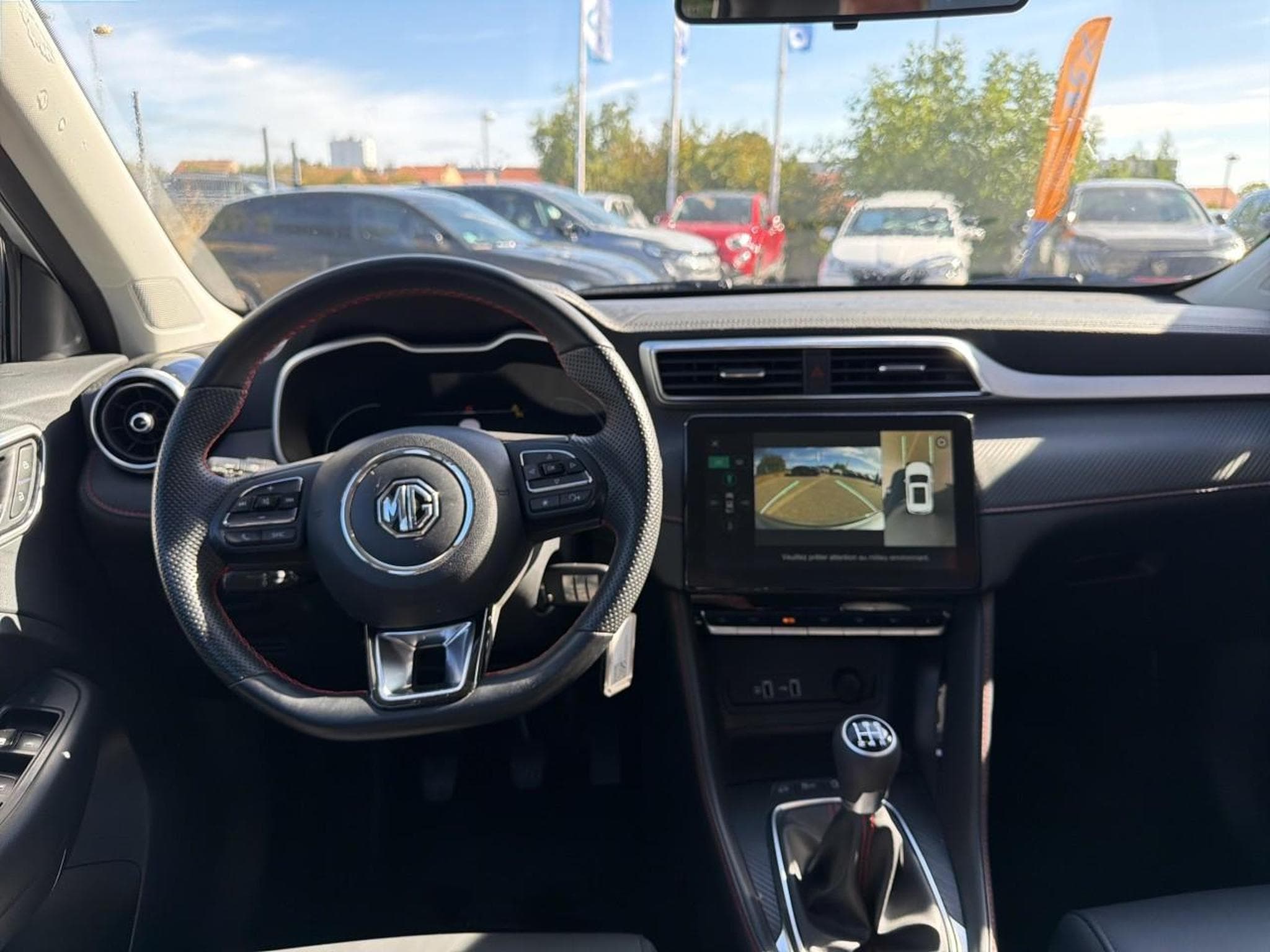 MG ZS 1.5 VTI-TECH 106 LUXURY (2023) - Photo 15