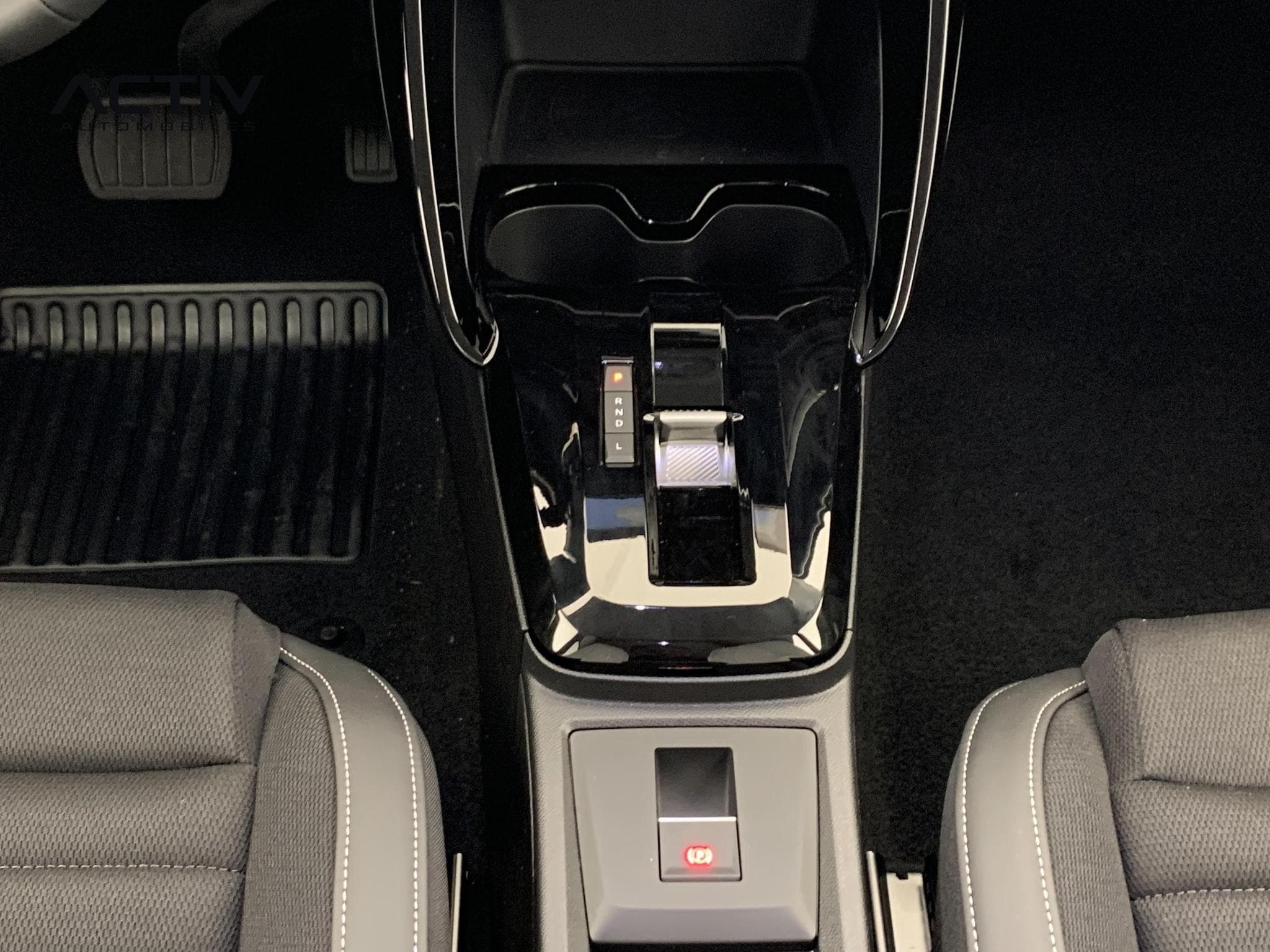 Citroën C3 Aircross Hybride 145 e-DCS6 Max (2026) - Photo 17