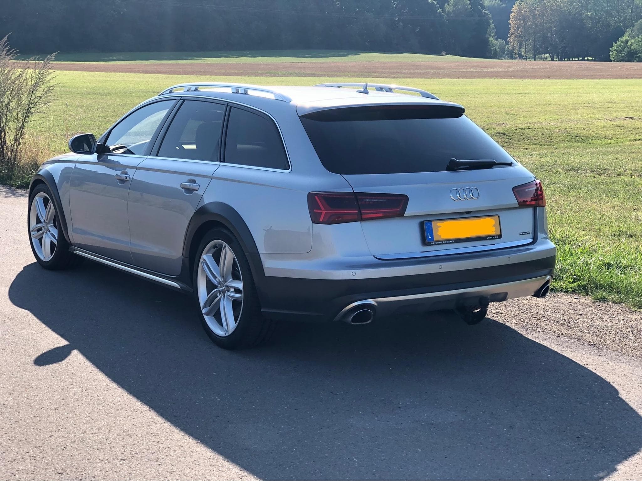 Audi A6 Allroad 3.0 V6 BiTDI 320ch Quattro (2015) - Photo 3